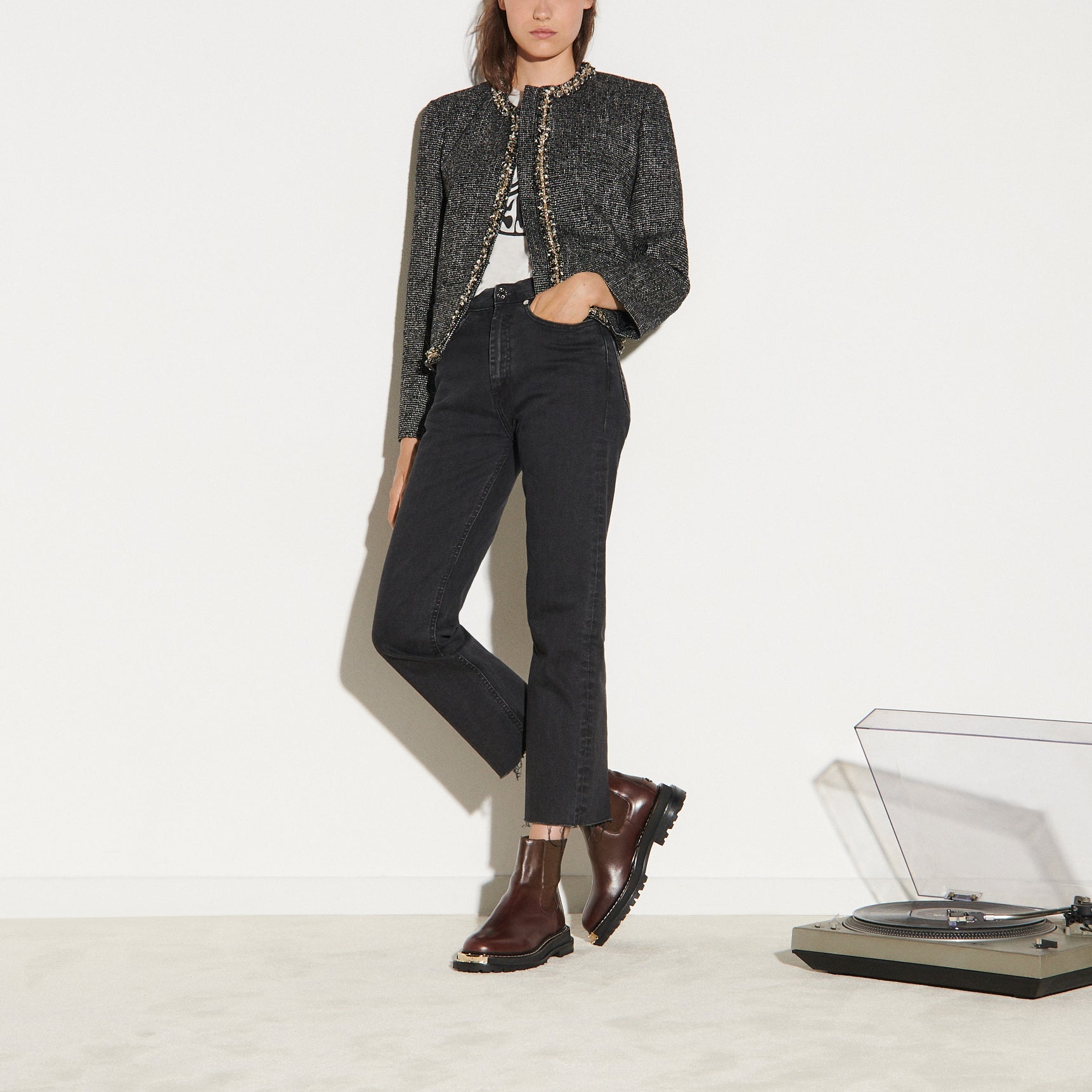 Veste courte en tweed Sandro seconde main
