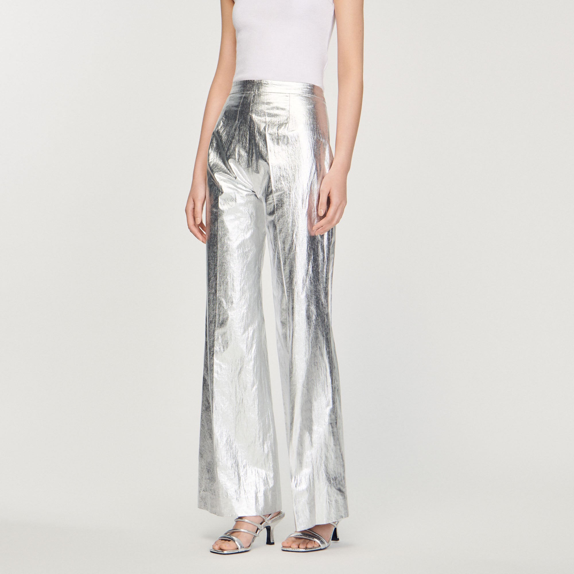 Pantalon enduit métallisé Sandro seconde main