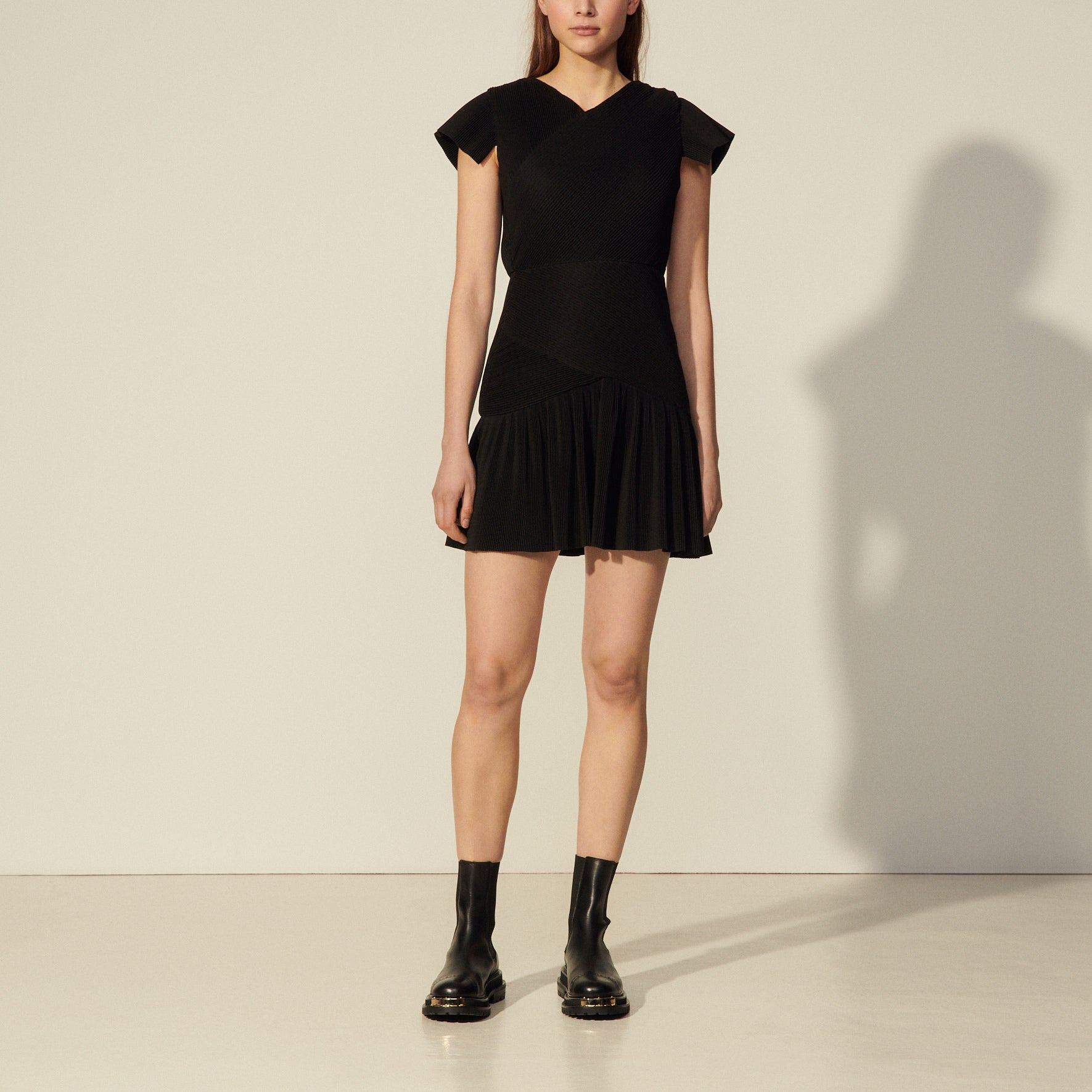 Robe courte plissée Sandro seconde main