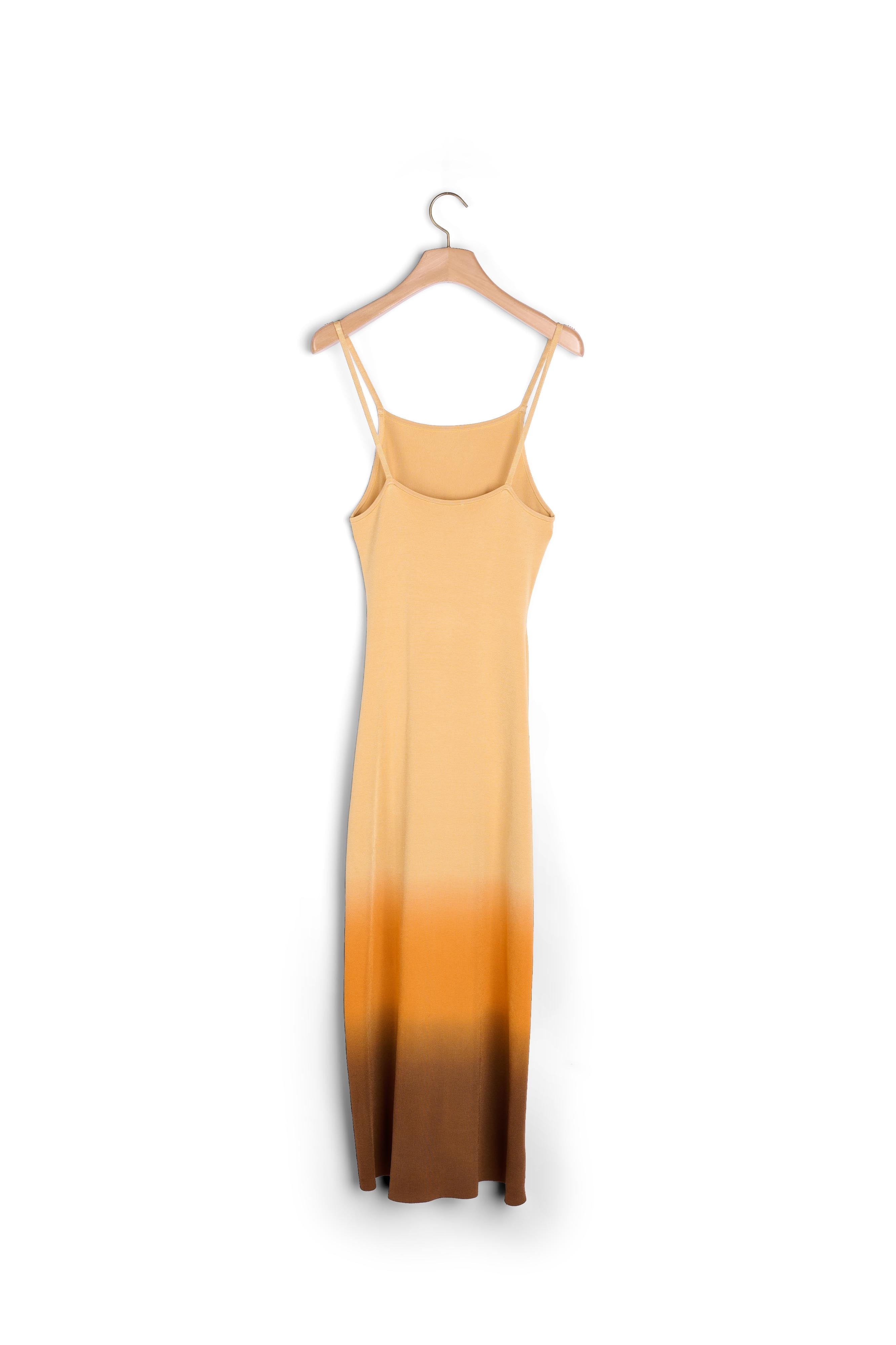 Robe midi ajourée sur les cotés Sandro seconde main