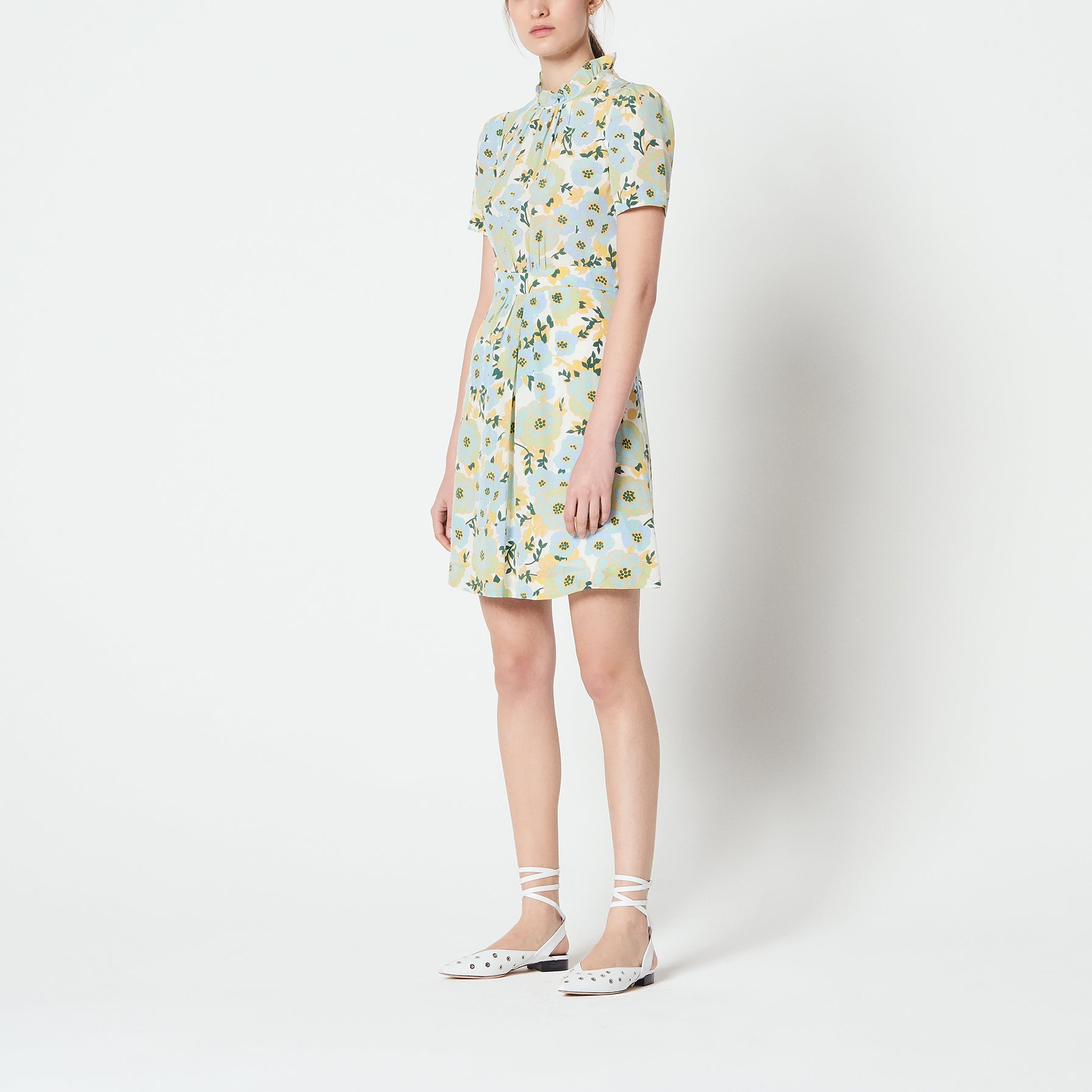 Robe en soie à col montant Sandro seconde main