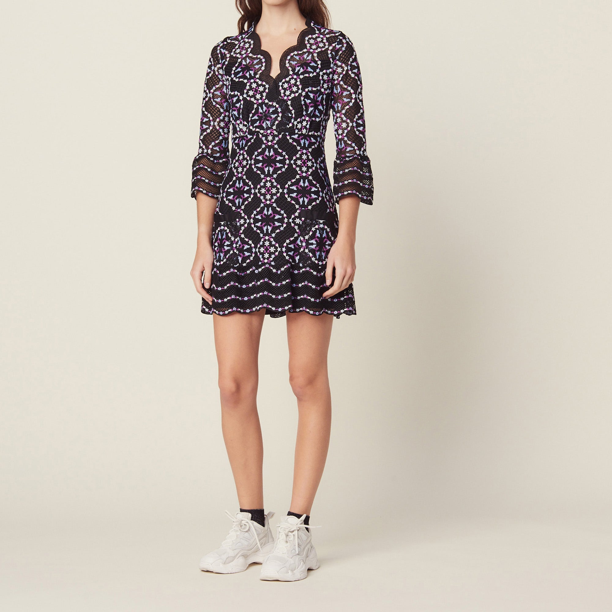 Robe courte en guipure Sandro seconde main