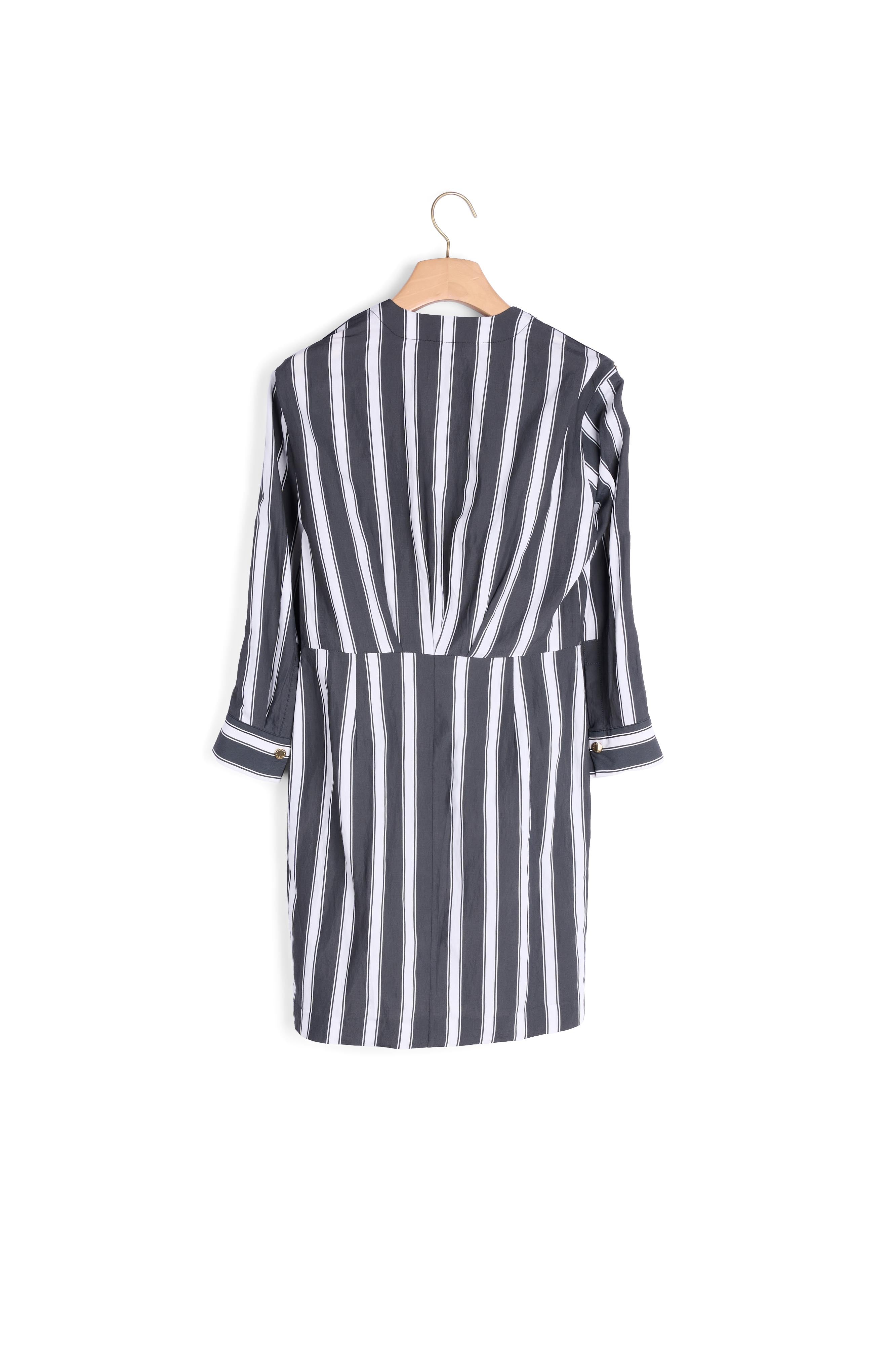 Robe courte rayée à encolure en V Sandro seconde main