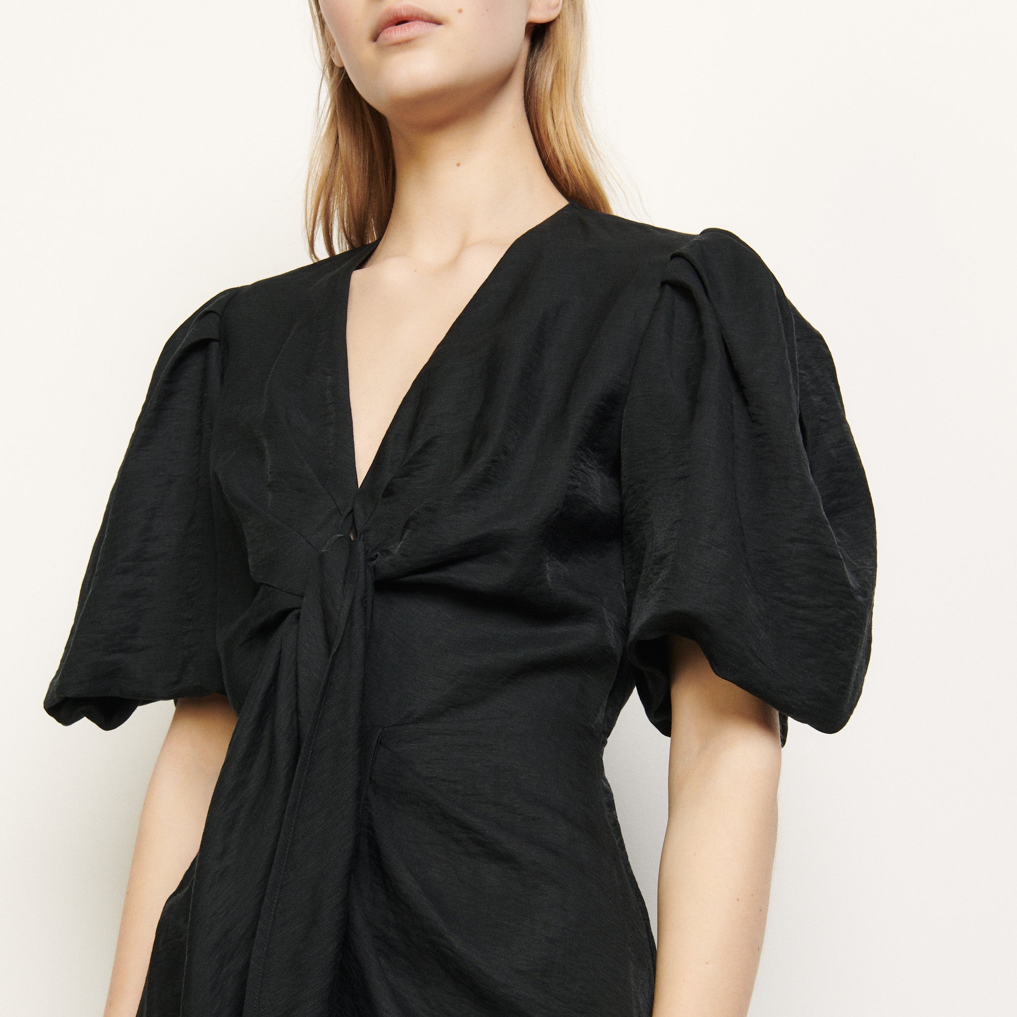 Robe en lin à nouer Sandro seconde main