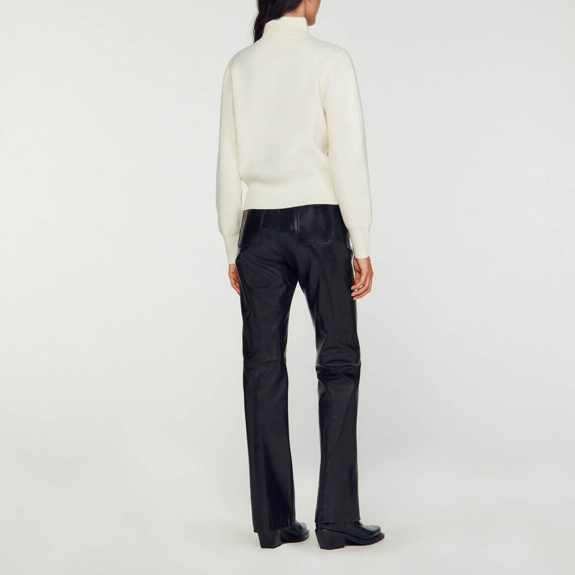 Pull à col montant Sandro seconde main