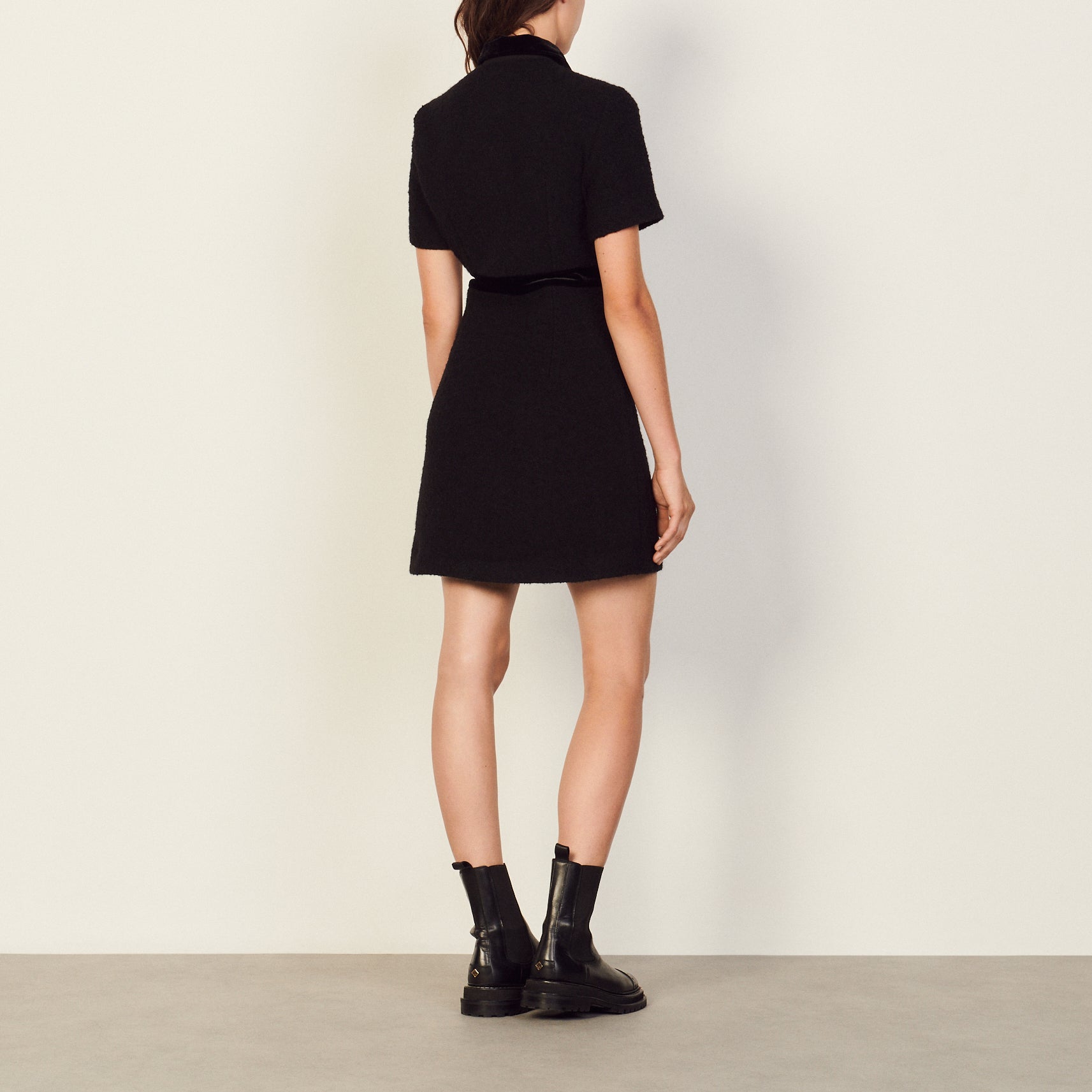 Robe Noir Sandro seconde main