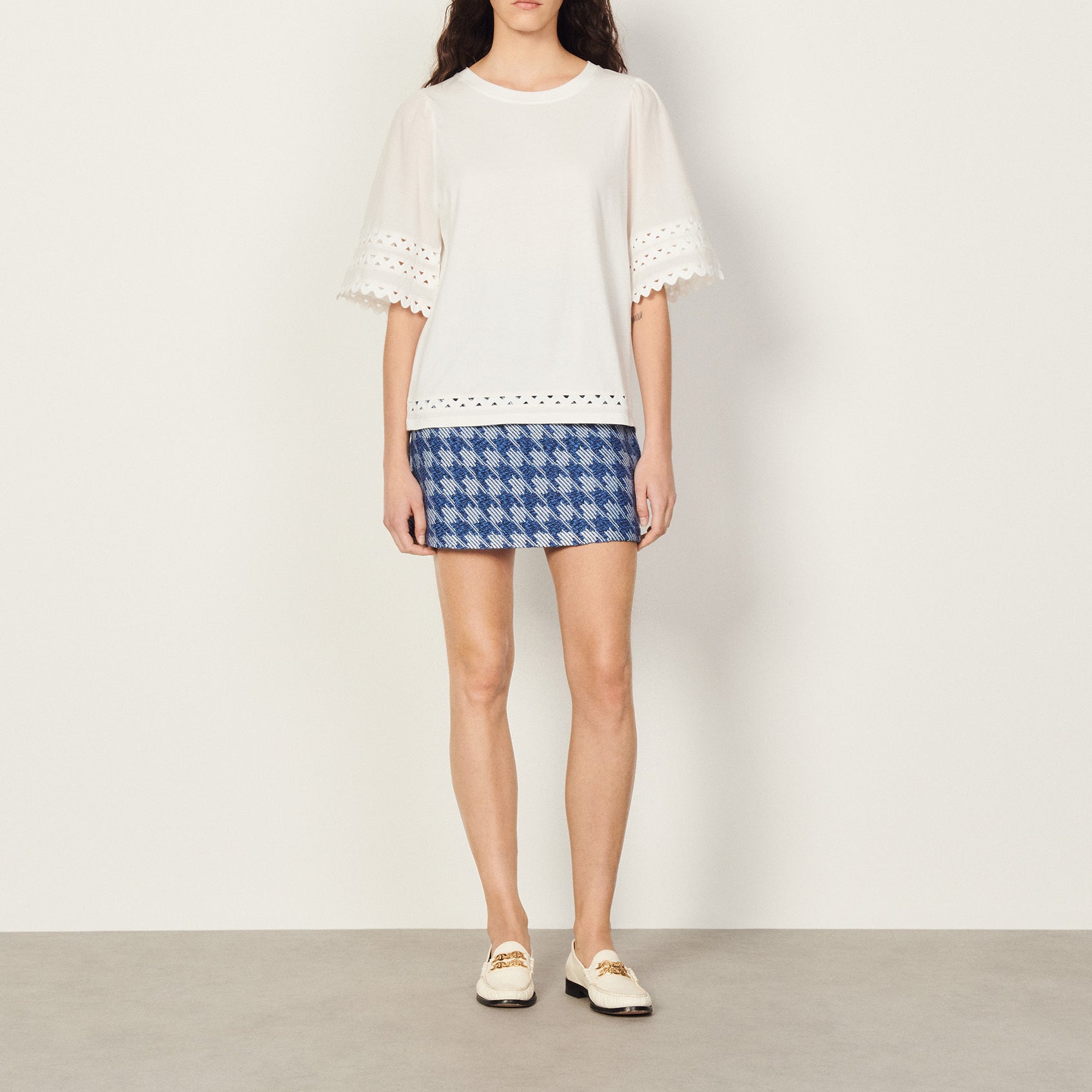 T-shirt avec galon en dentelle Sandro seconde main