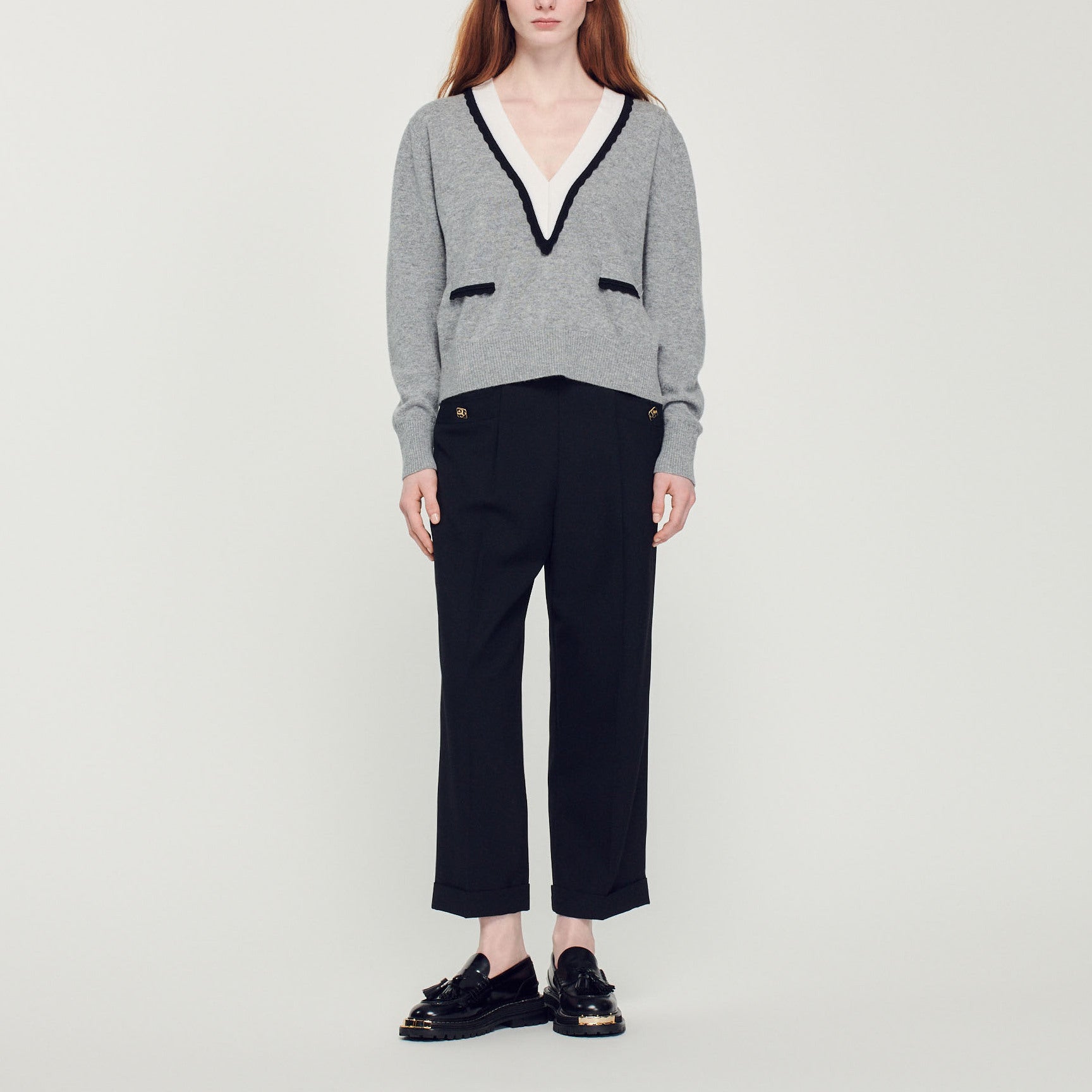 Pull à col V profond contrasté Sandro seconde main