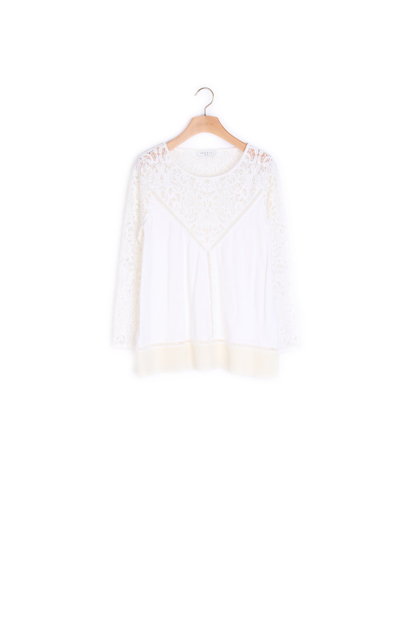 Pull Ecru Sandro seconde main