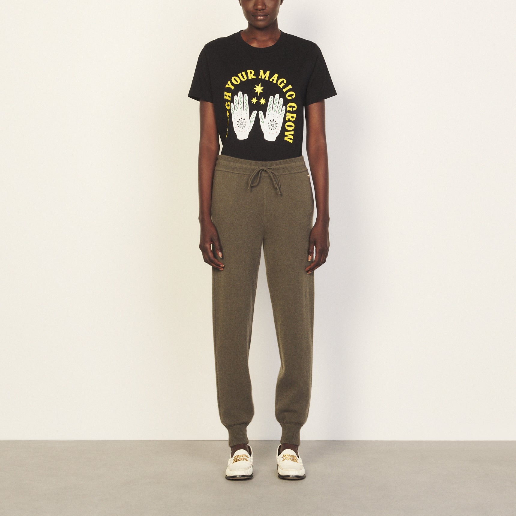 Pantalon style jogging Sandro seconde main