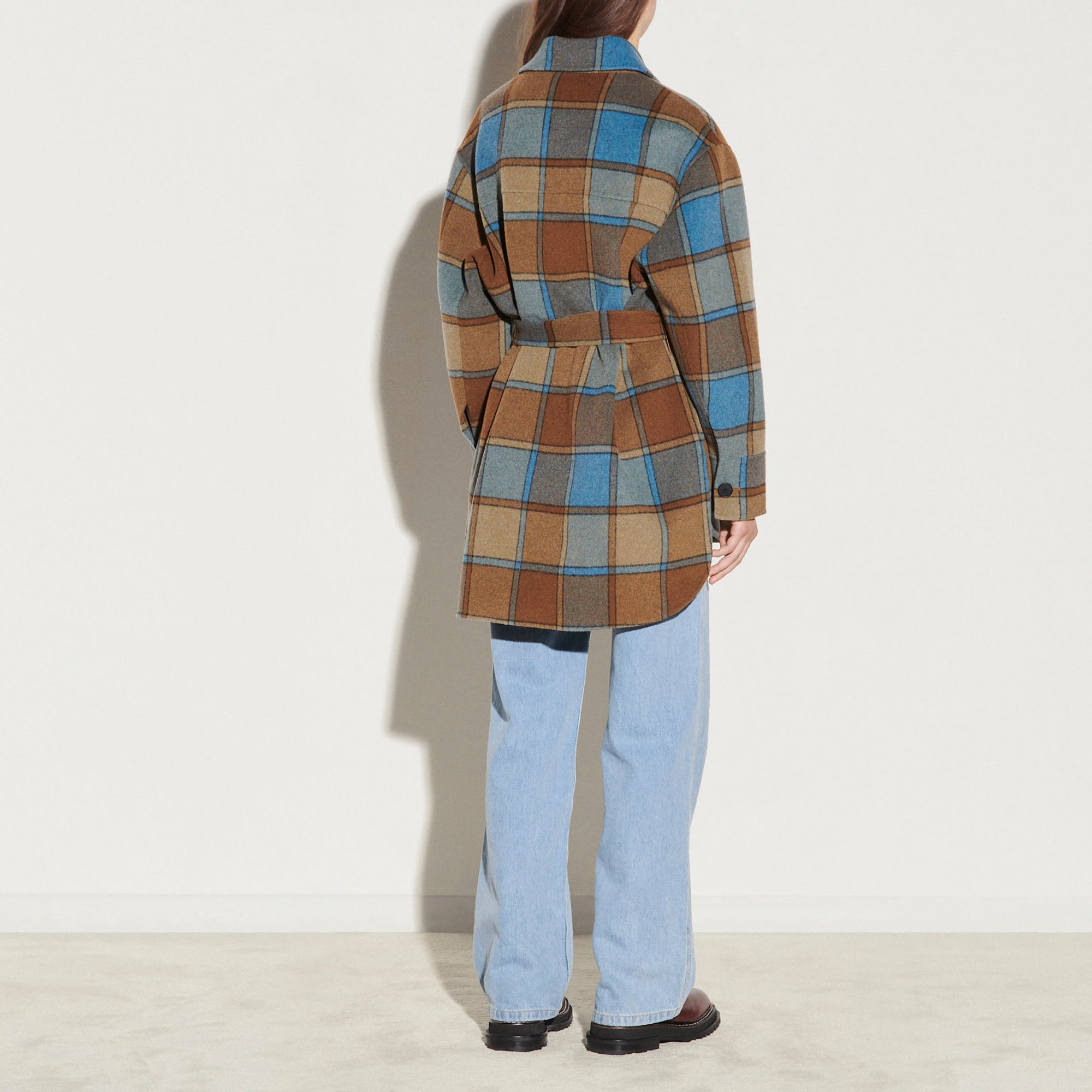 Veste ceinturée à carreaux Sandro seconde main