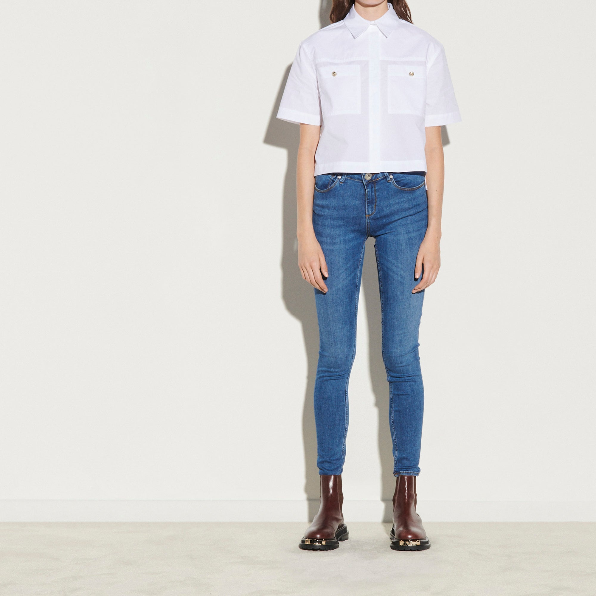 Chemise courte à poches plaquées Sandro seconde main