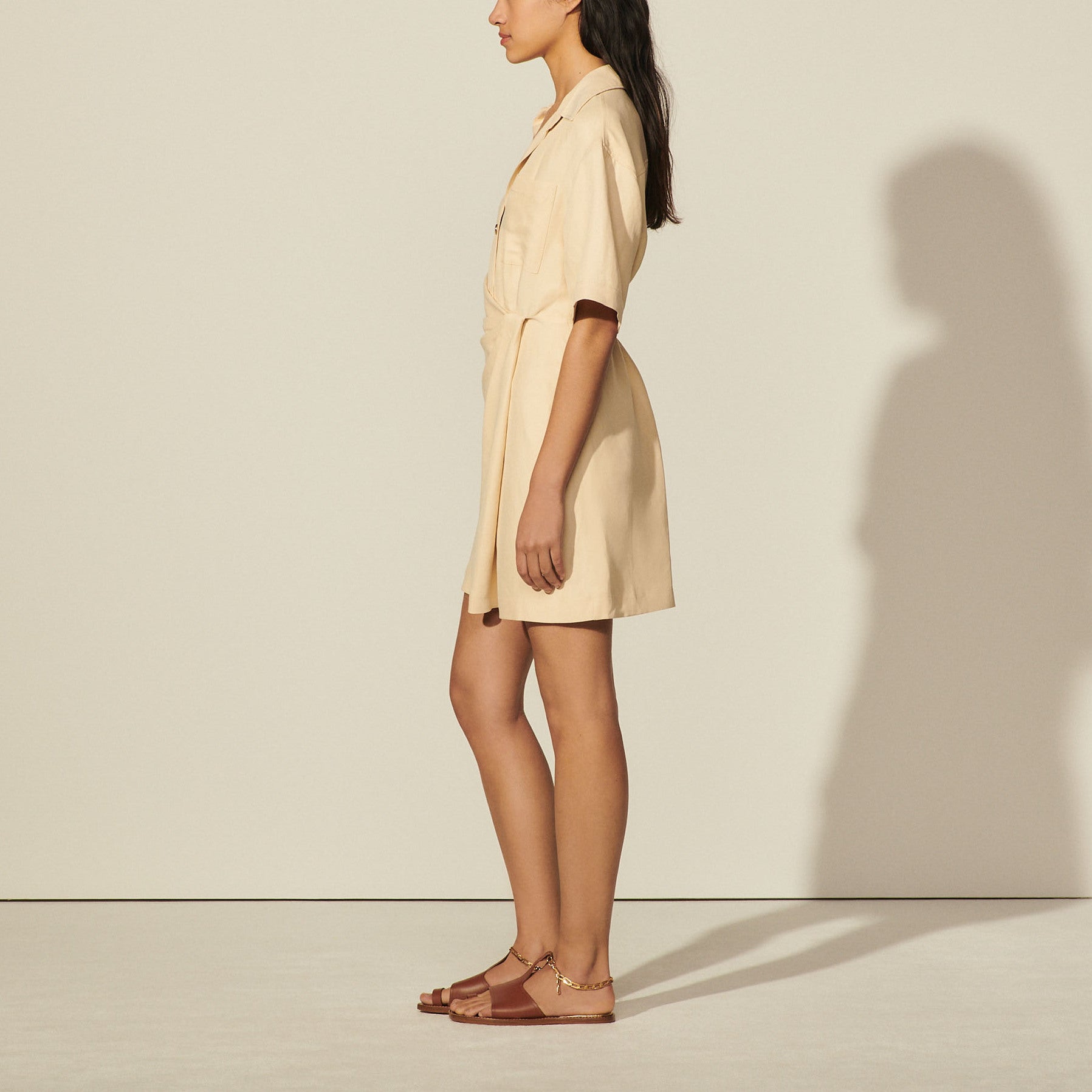 Robe courte drapée à manches courtes Sandro seconde main