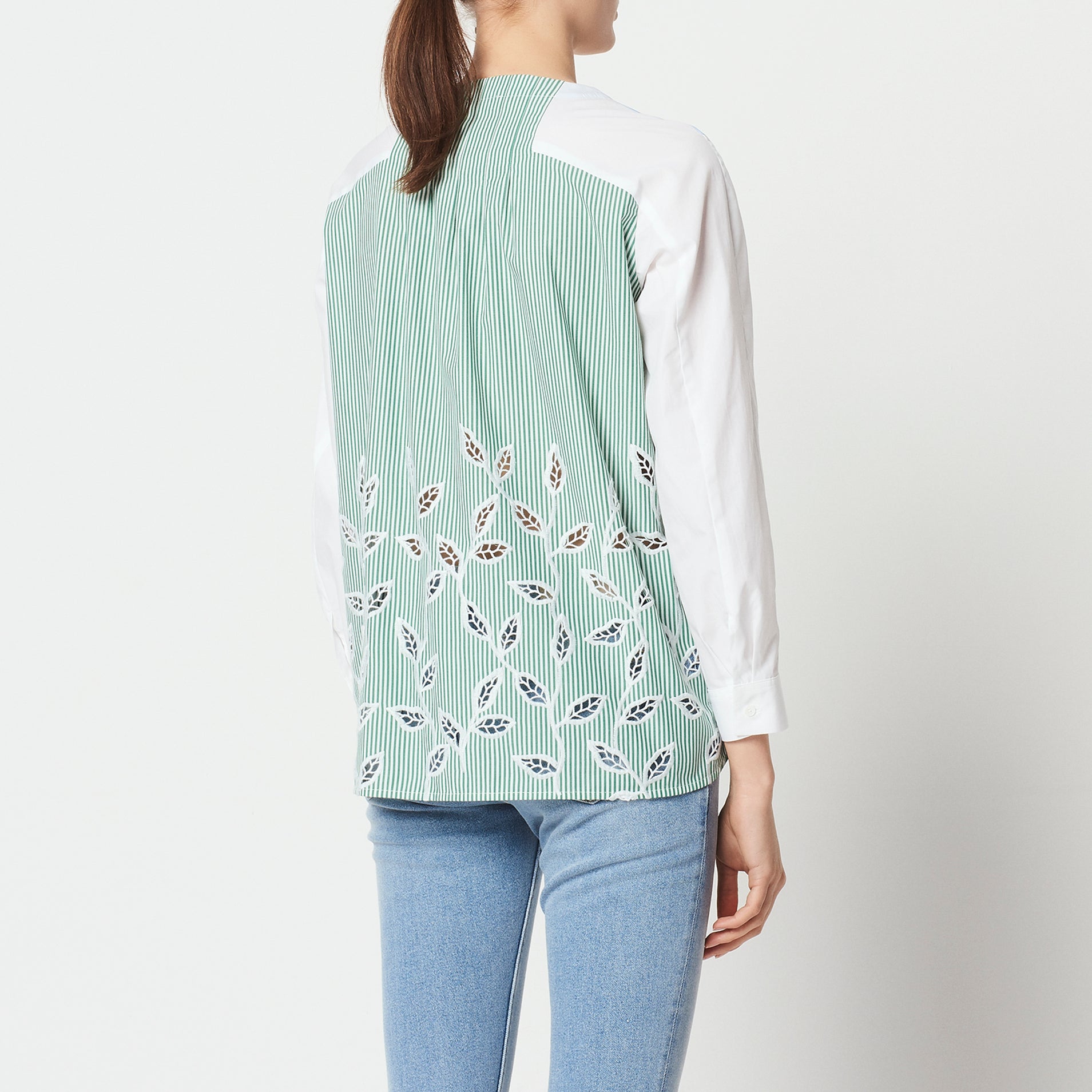 Chemise avec empiècements dentelle Sandro seconde main