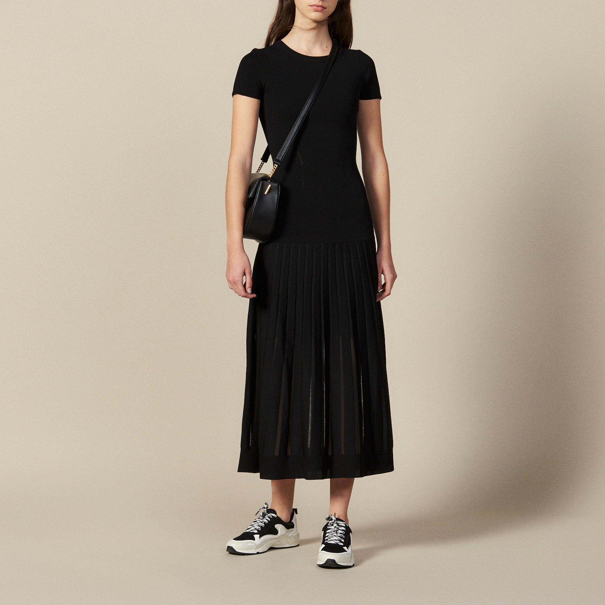 Robe longue en Maille prés du corps Sandro seconde main