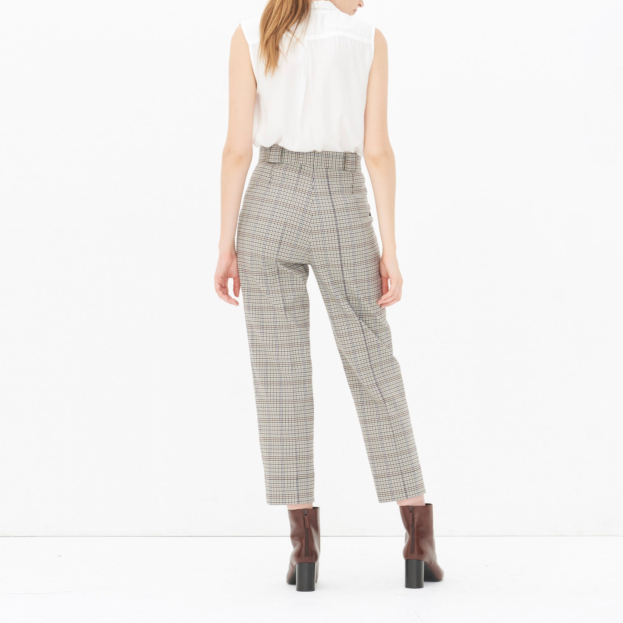 Pantalon Ecru Sandro seconde main