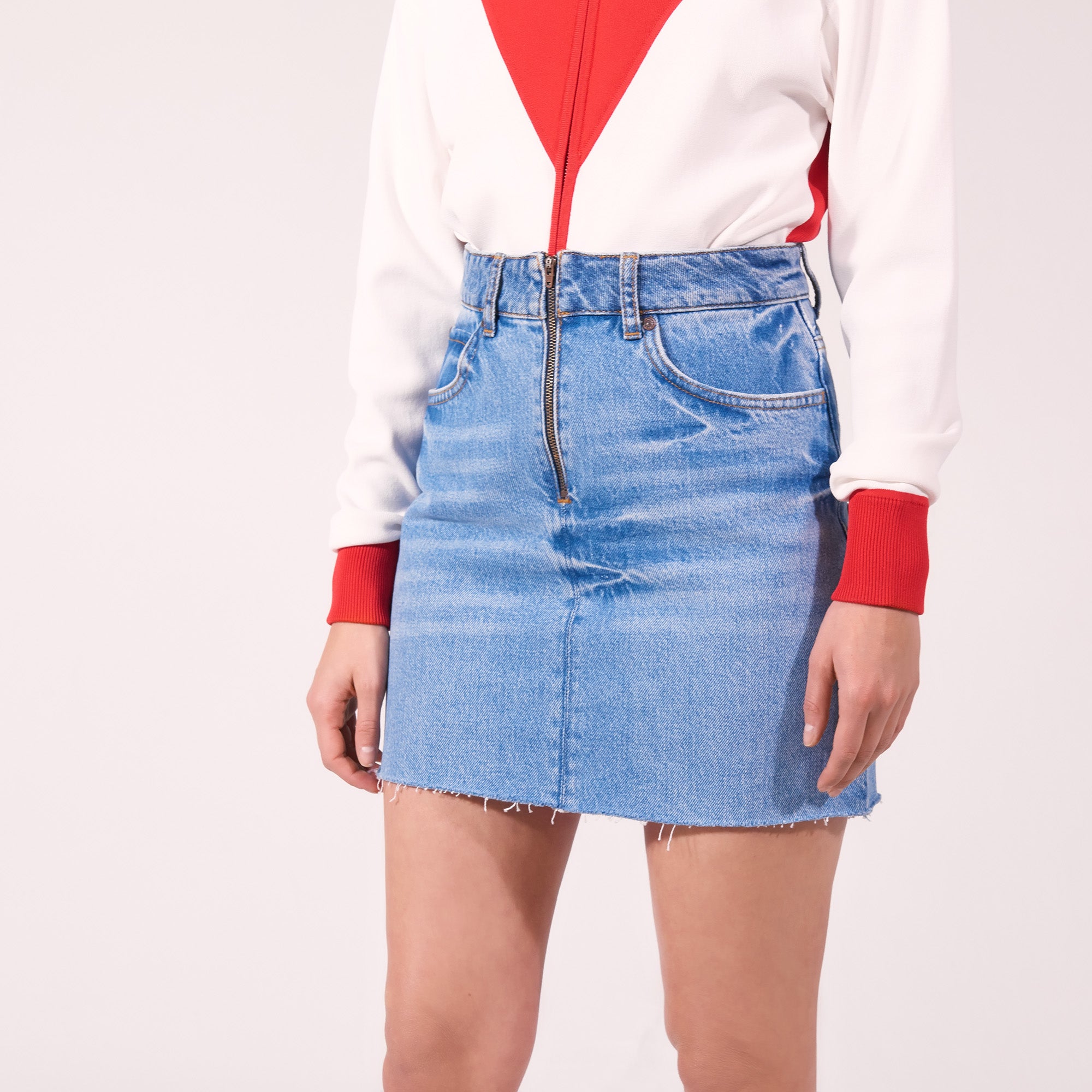 Jupe en Jean clair zippée Sandro seconde main