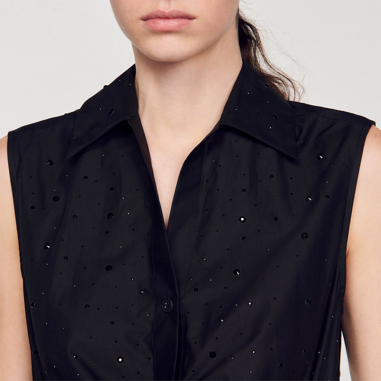 Robe courte drapée et strassée Sandro seconde main