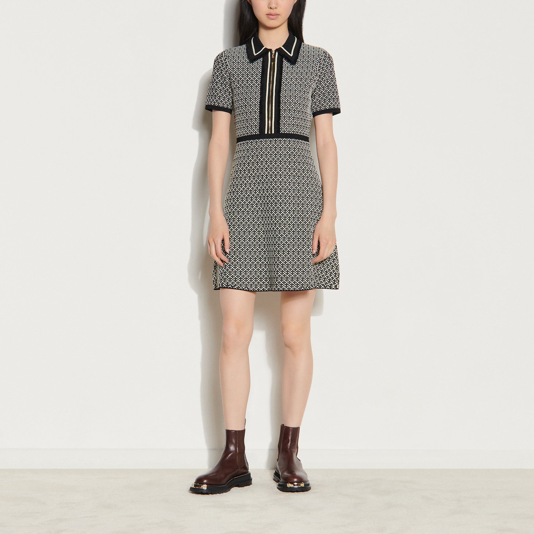 Robe courte en Maille Sandro seconde main