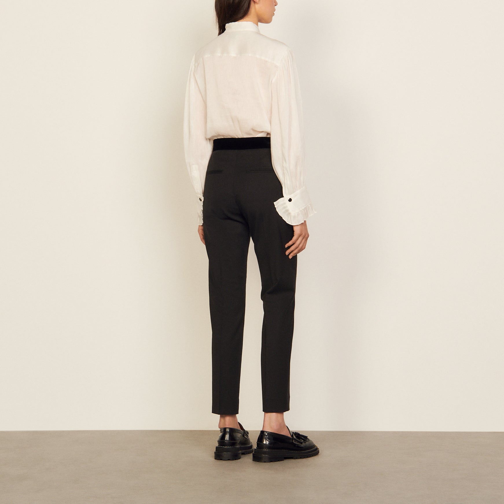 Pantalon classique Sandro seconde main