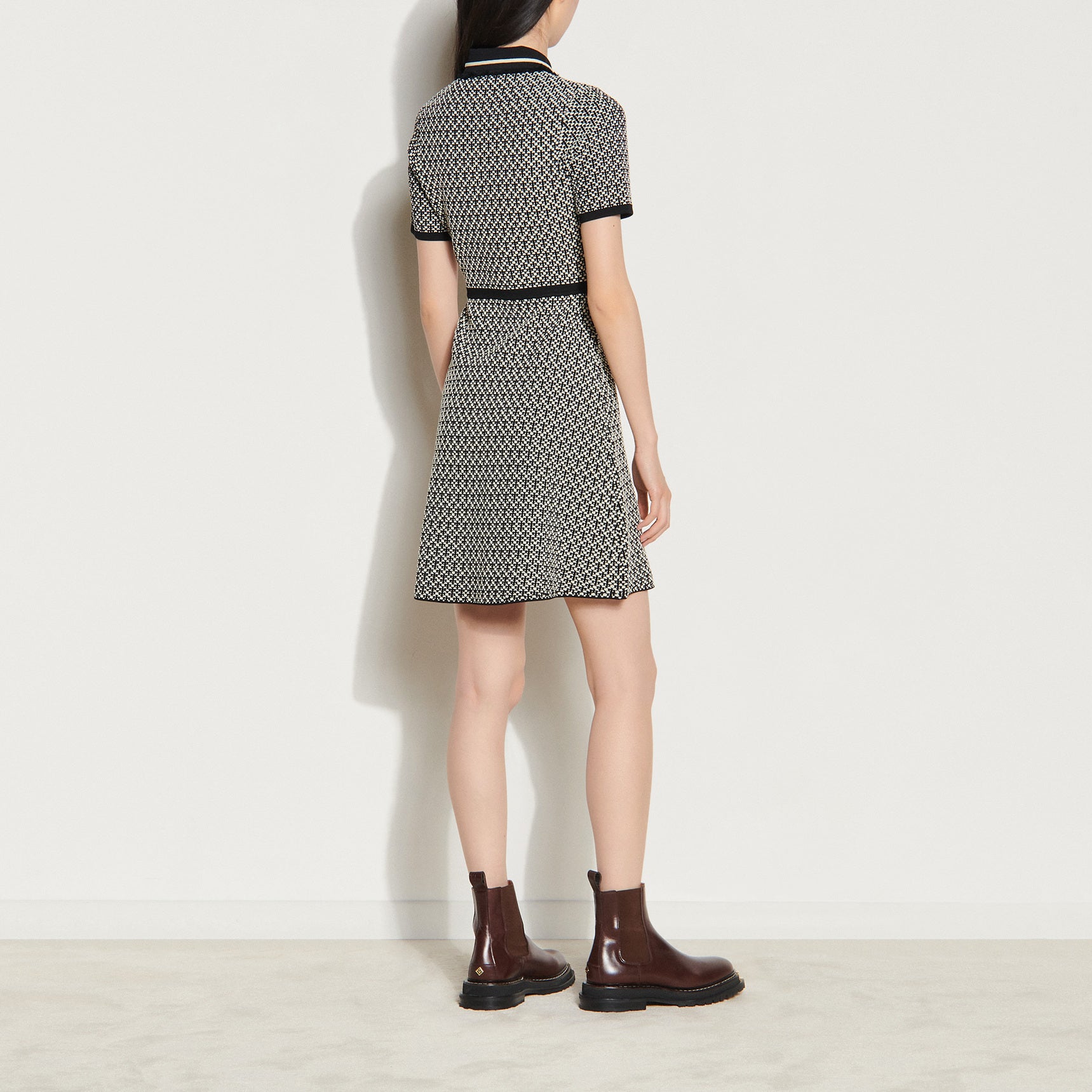 Robe courte en Maille Sandro seconde main