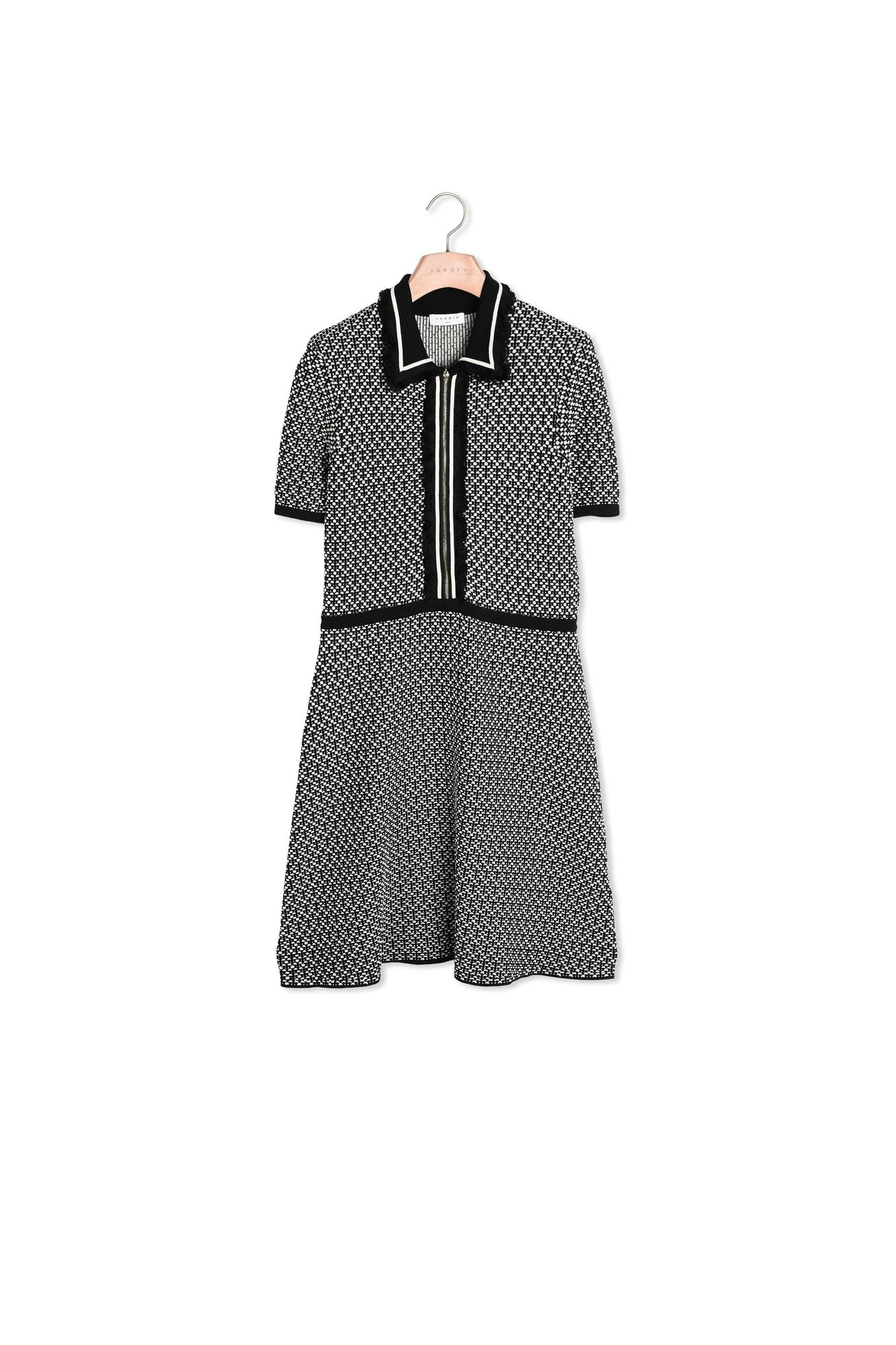 Robe courte en Maille Sandro seconde main