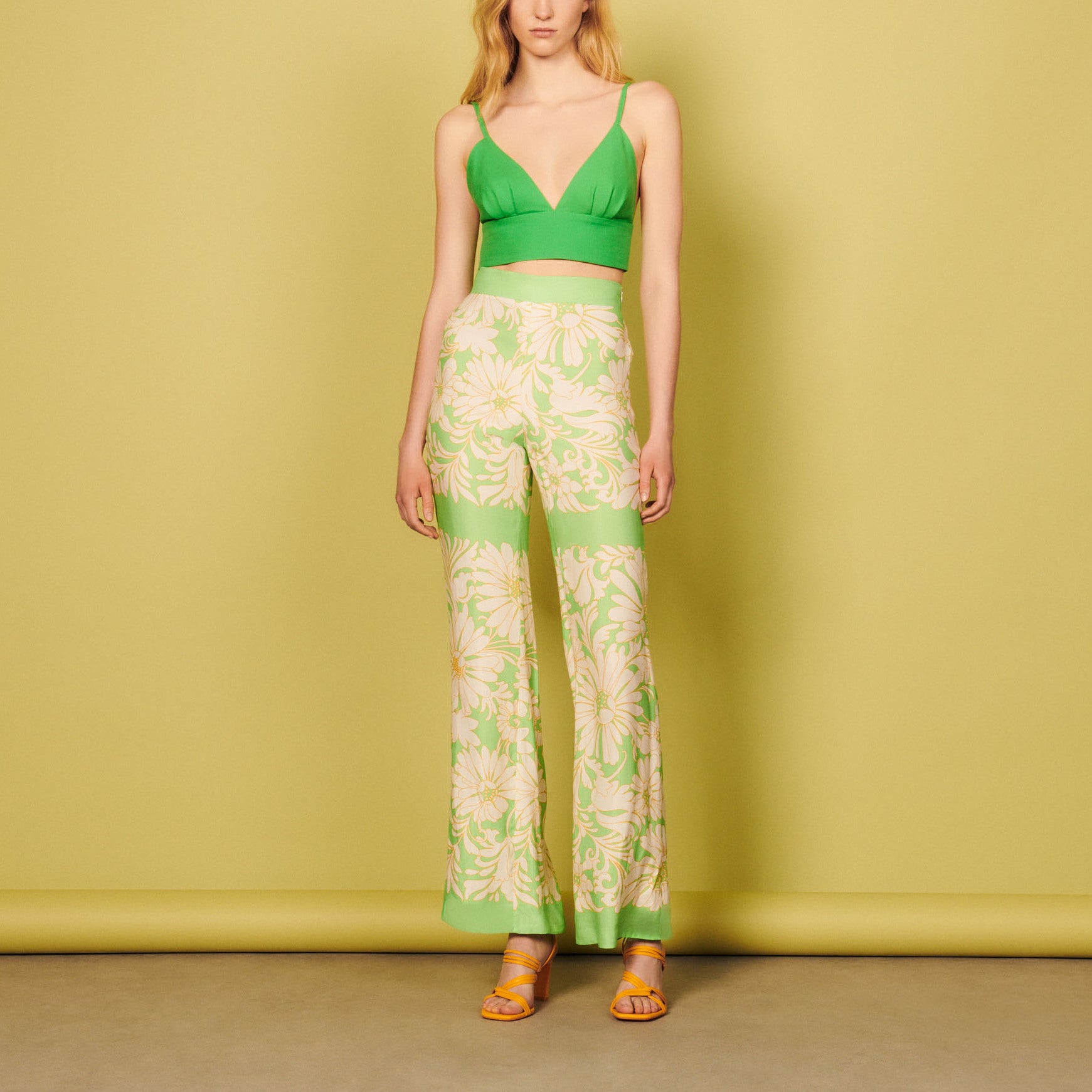 Pantalon fluide imprimé daisy Sandro seconde main