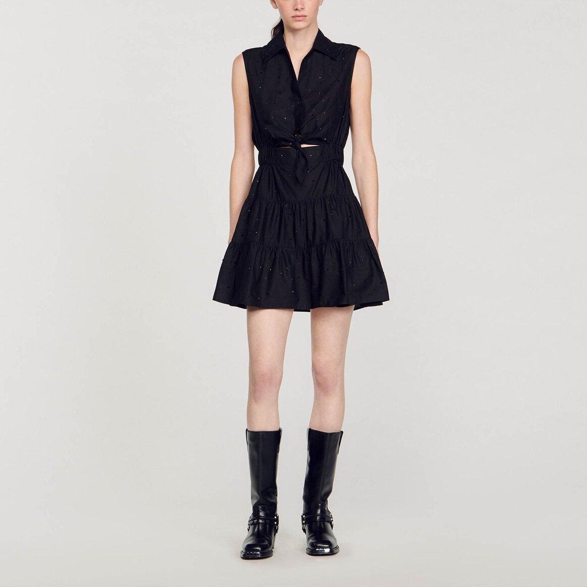 Robe courte drapée et strassée Sandro seconde main