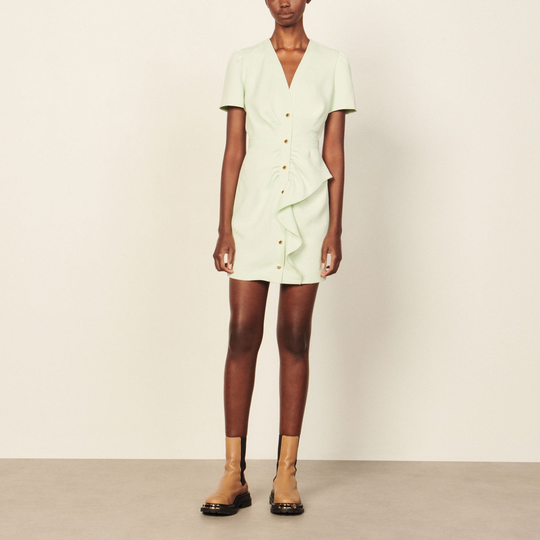 Robe courte à basque asymétrique Sandro seconde main