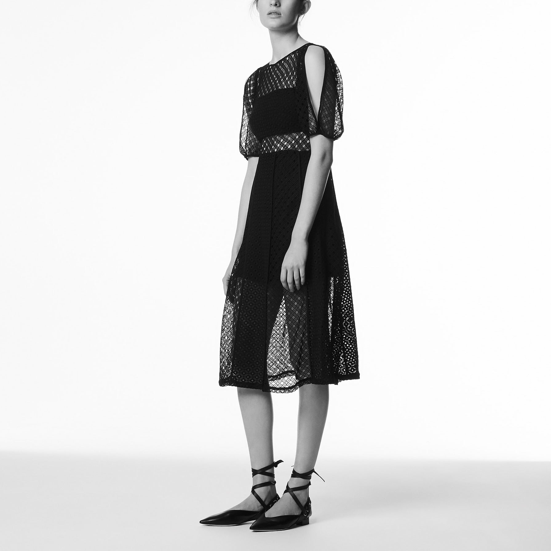 Robe en dentelles all over Sandro seconde main