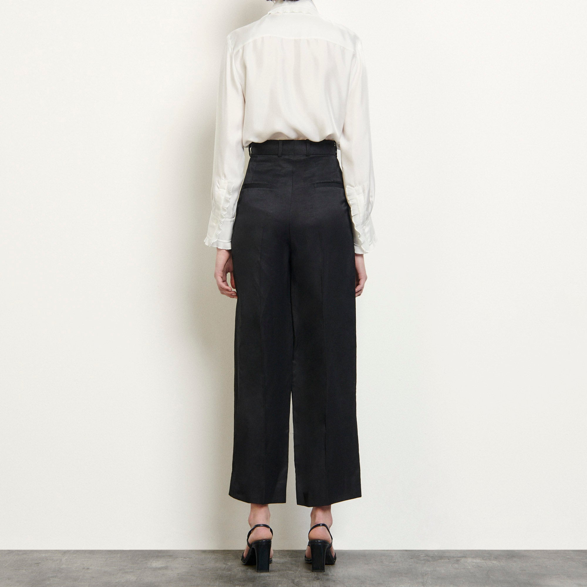 Pantalon de tailleur Sandro seconde main