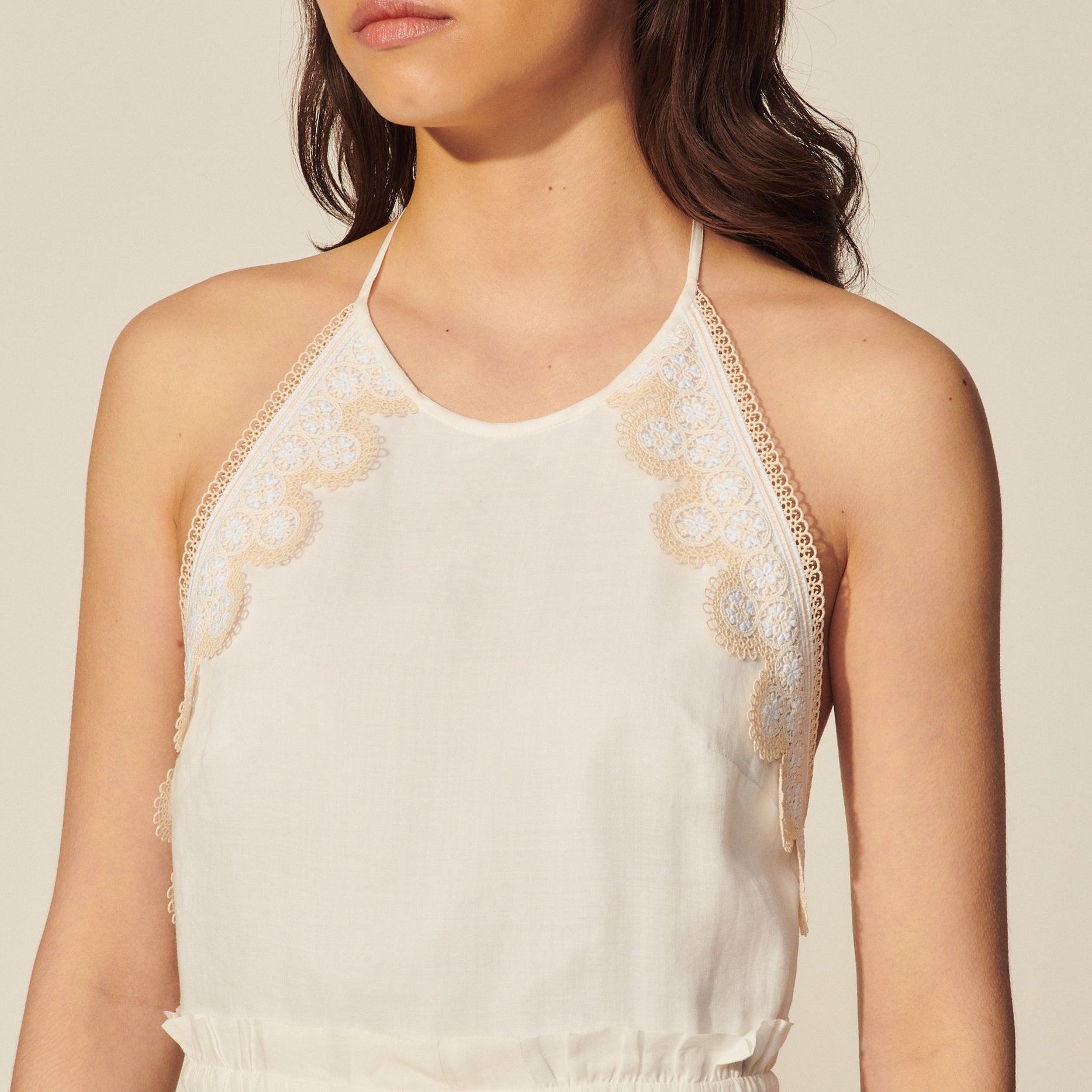 Robe longue dos nu et galon de dentelle Sandro seconde main