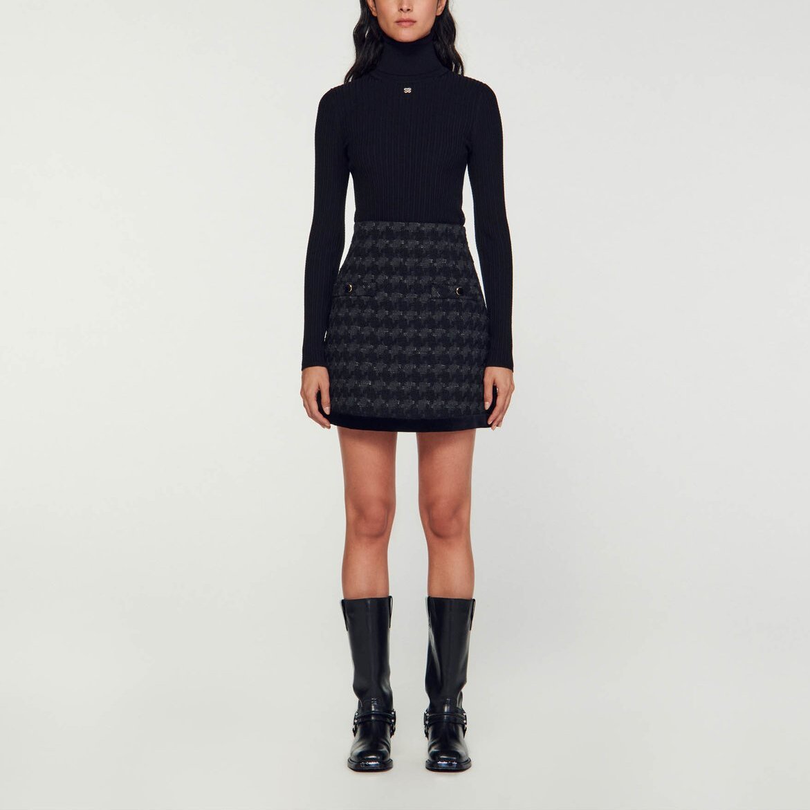 Jupe courte en tweed pied-de-coq Sandro seconde main