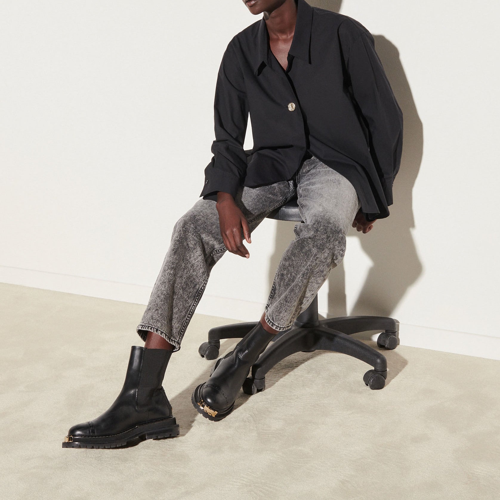 Chemise oversize à bouton fantaisie Sandro seconde main