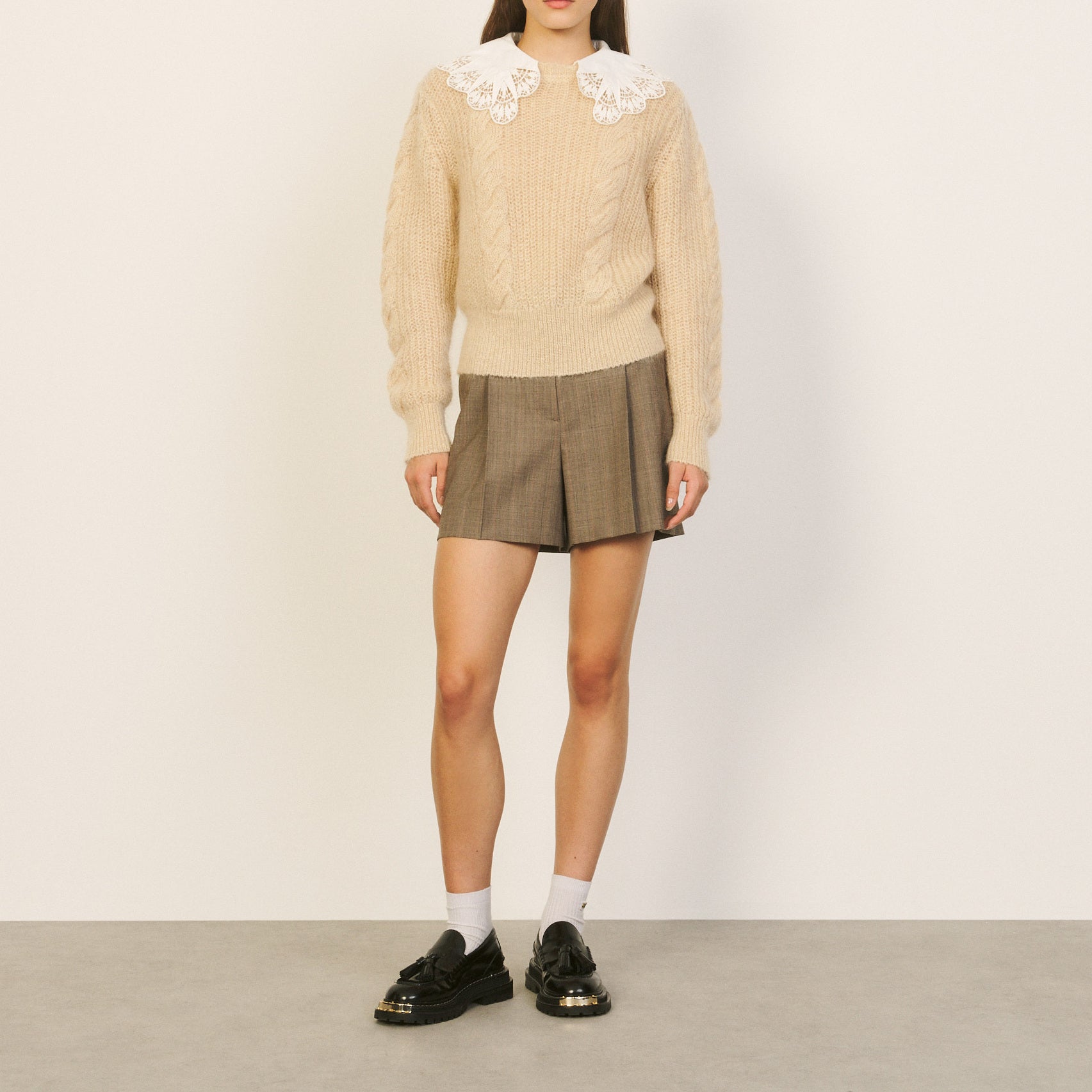 Pull court à grand col brodé Sandro seconde main