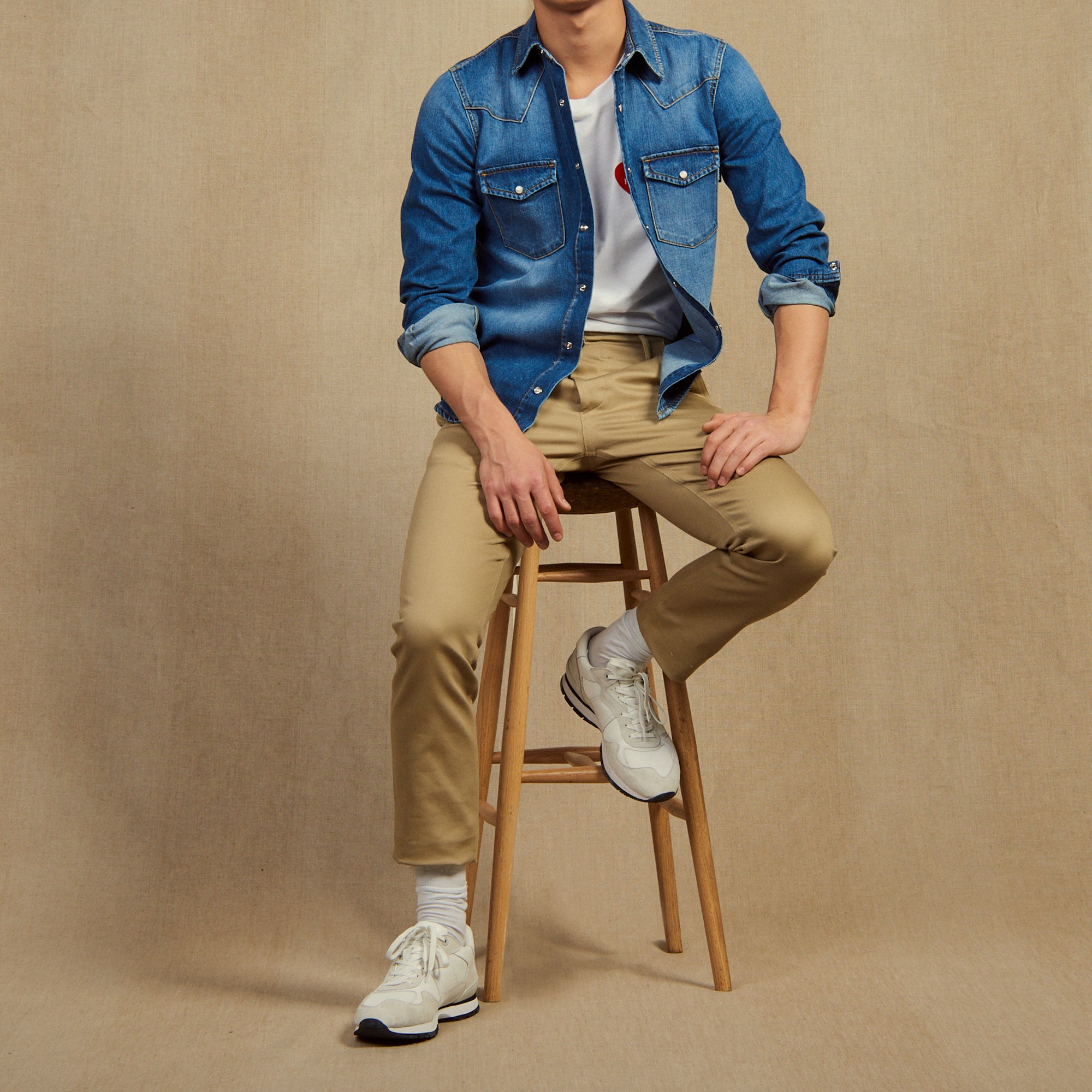 Pantalon chino droit Sandro seconde main