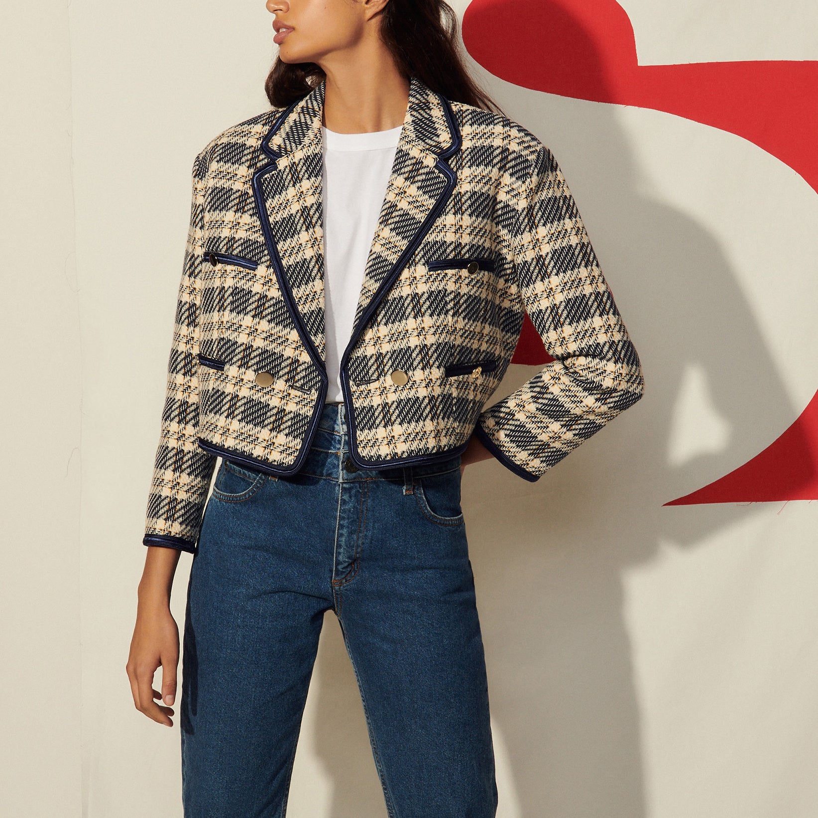 Veste courte en tweed à carreaux Sandro seconde main