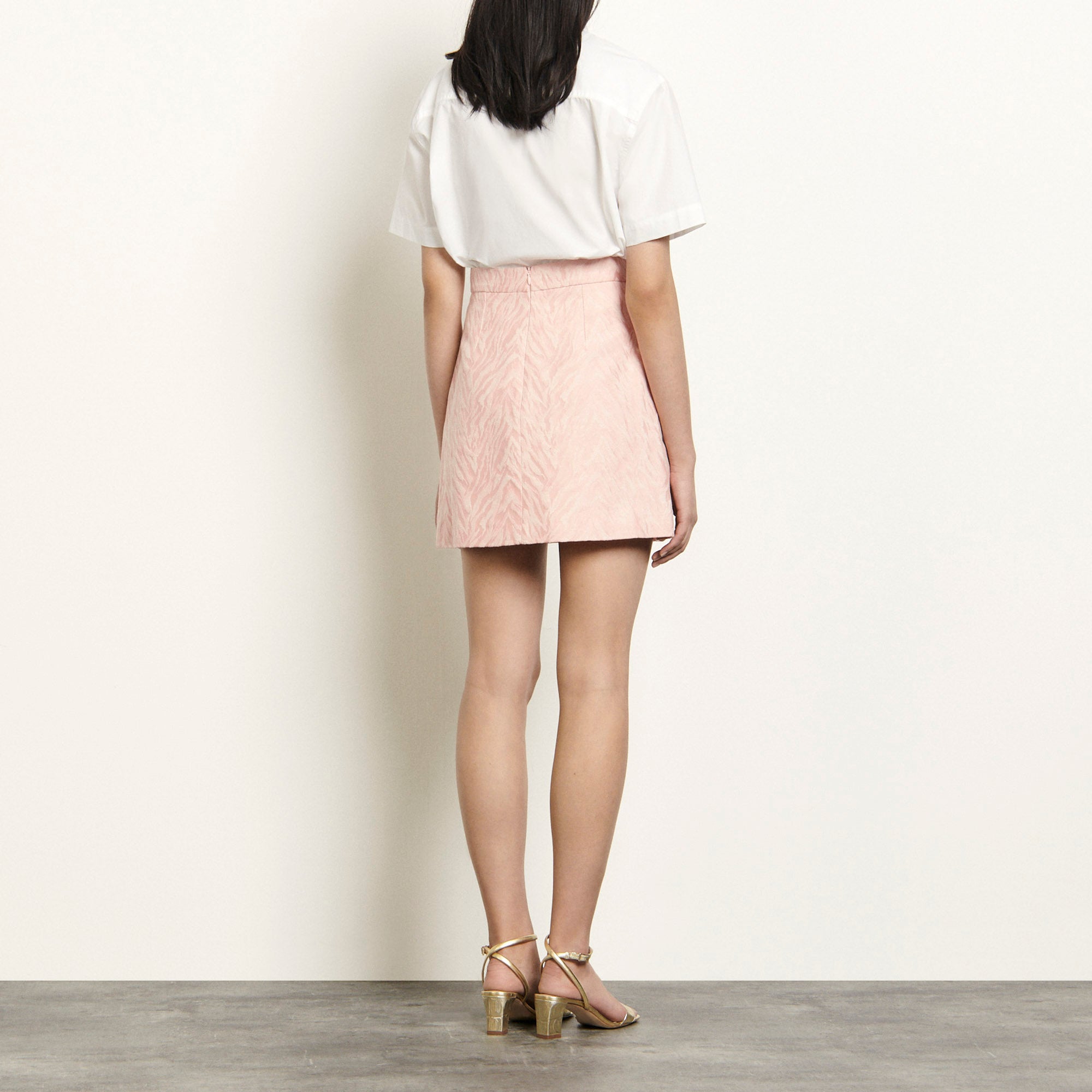 Jupe courte en jacquard zébré Sandro seconde main