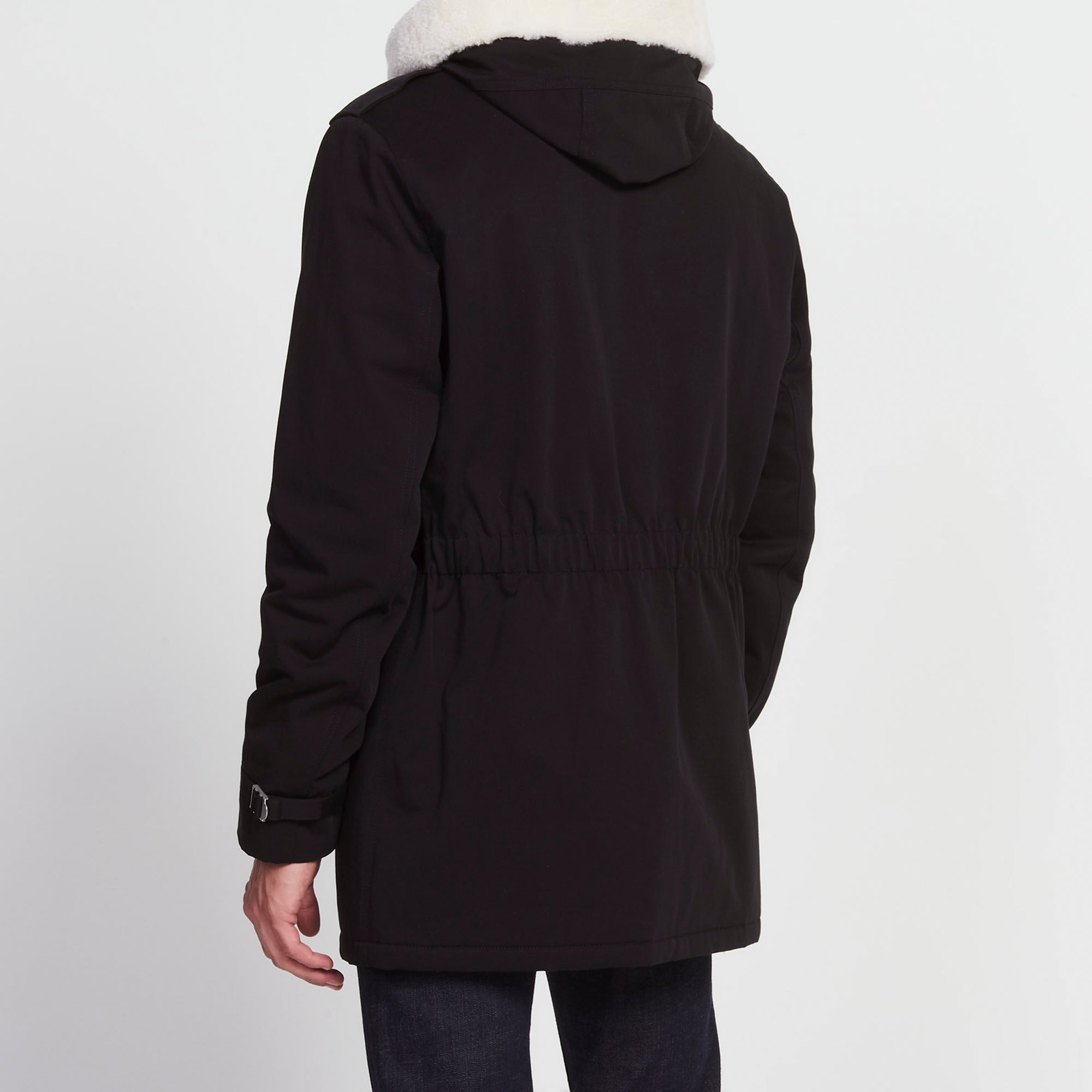 Manteau à capuche fourrée mouton Sandro seconde main