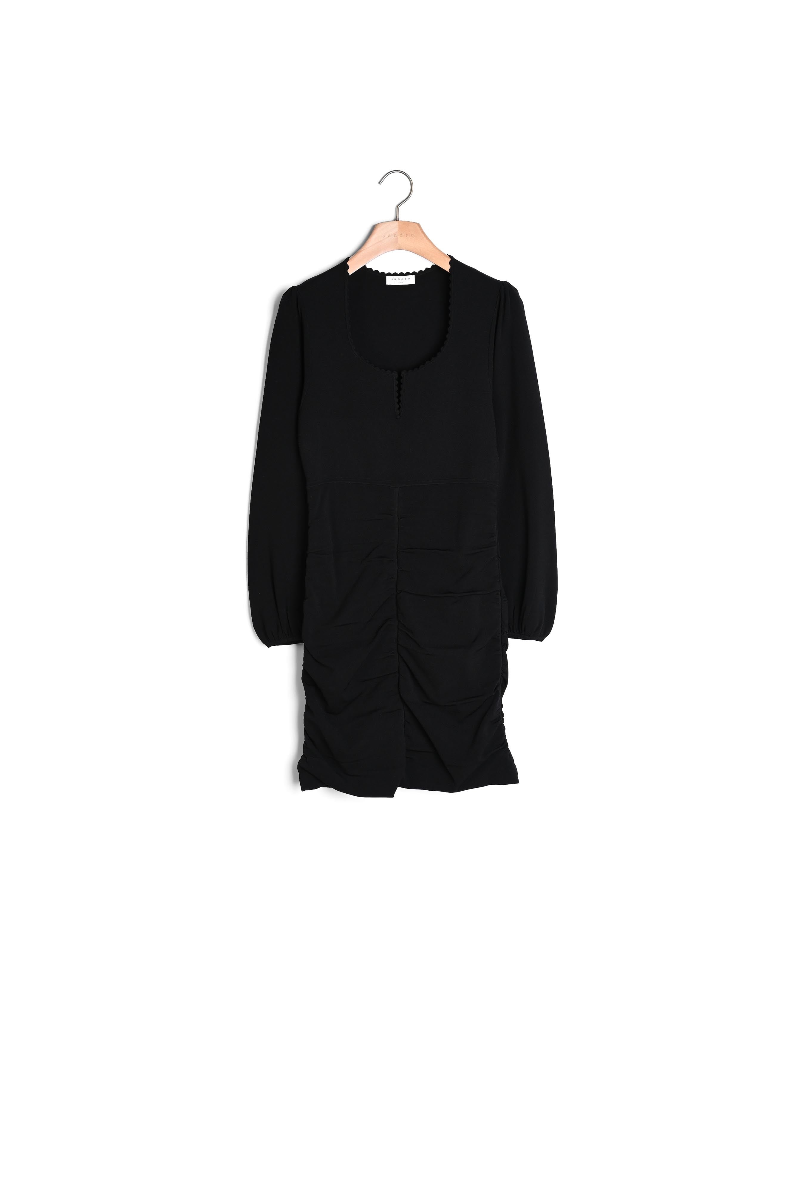 Robe Noir Sandro seconde main
