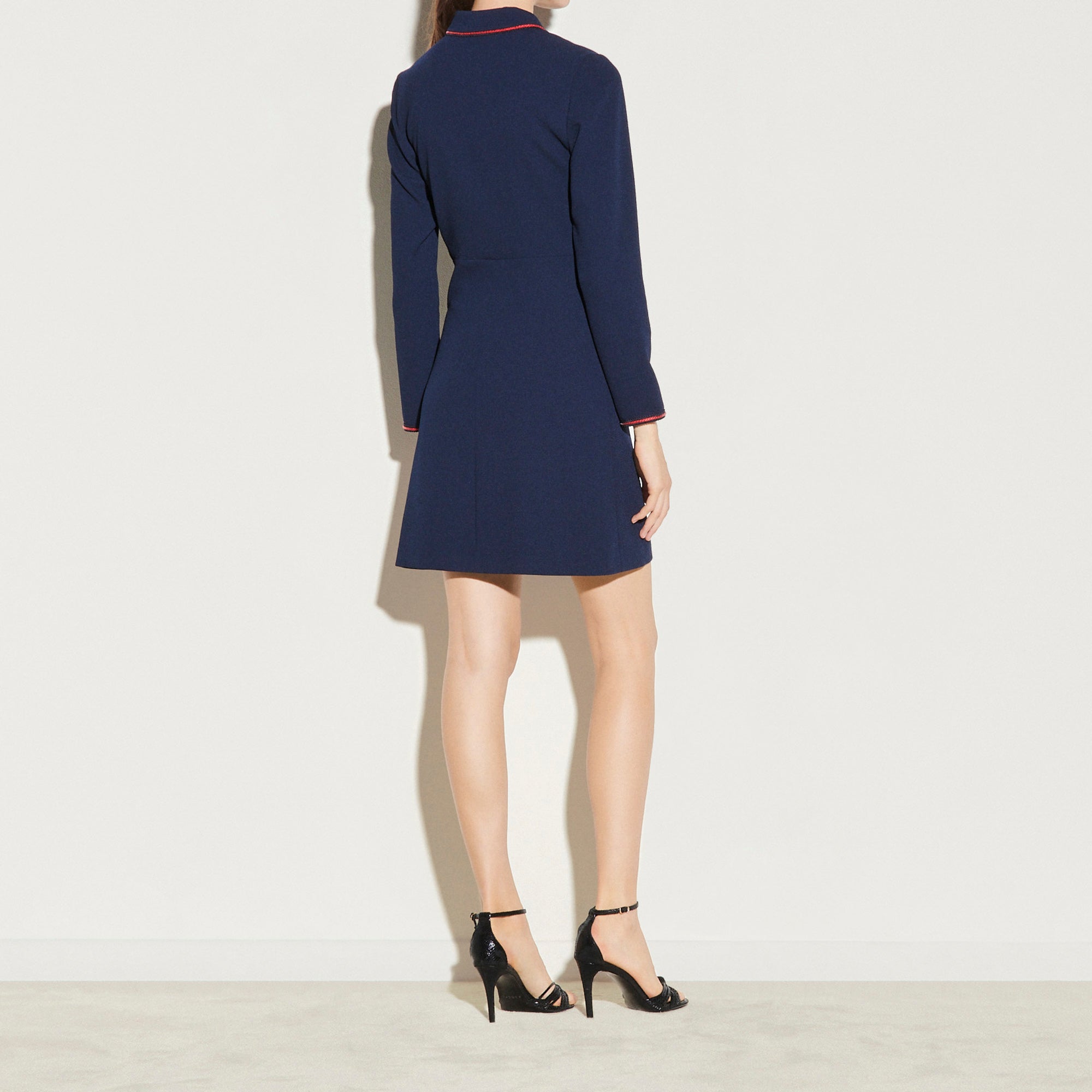 Robe  texturée à  galons Sandro seconde main