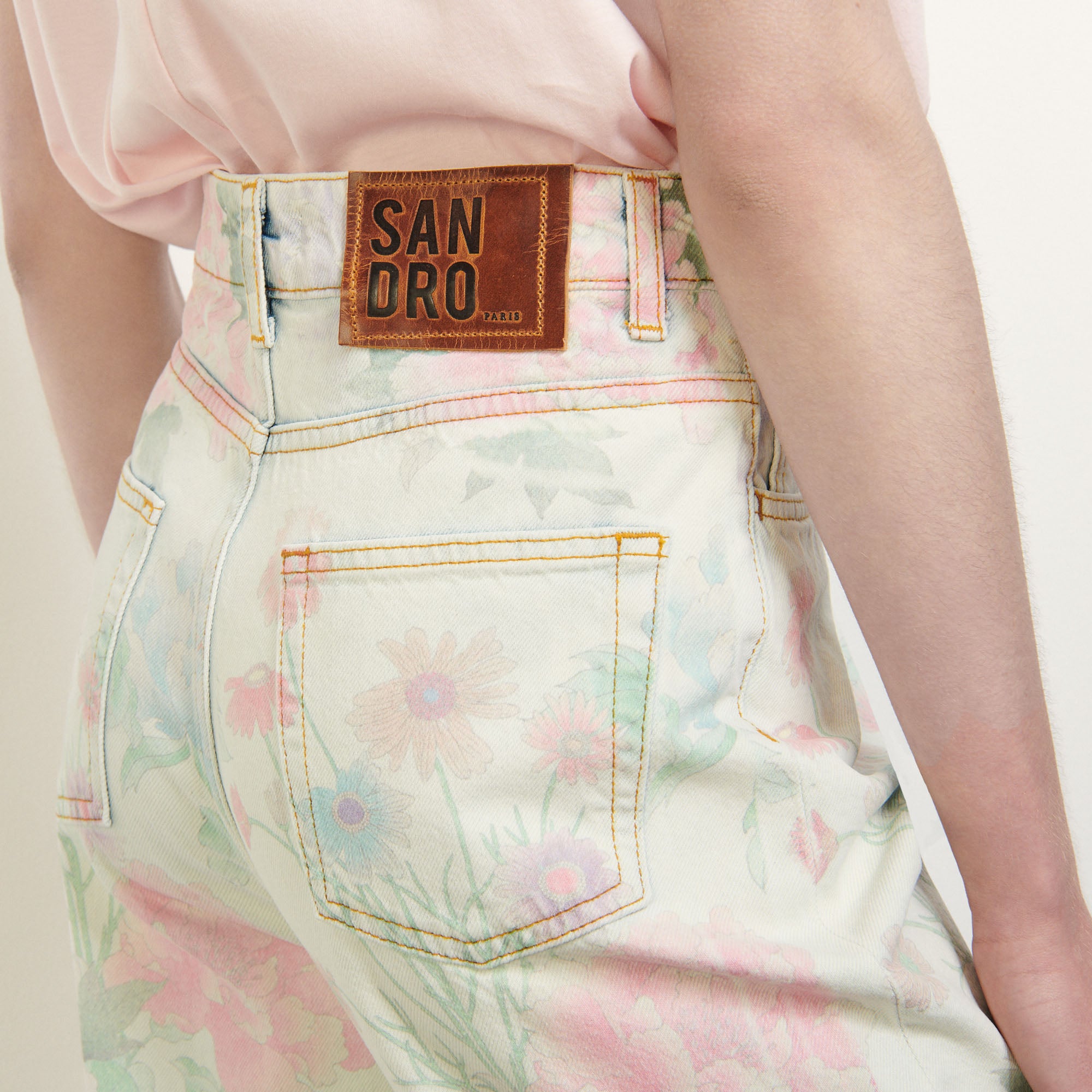Jean délavé  imprimé Sandro seconde main