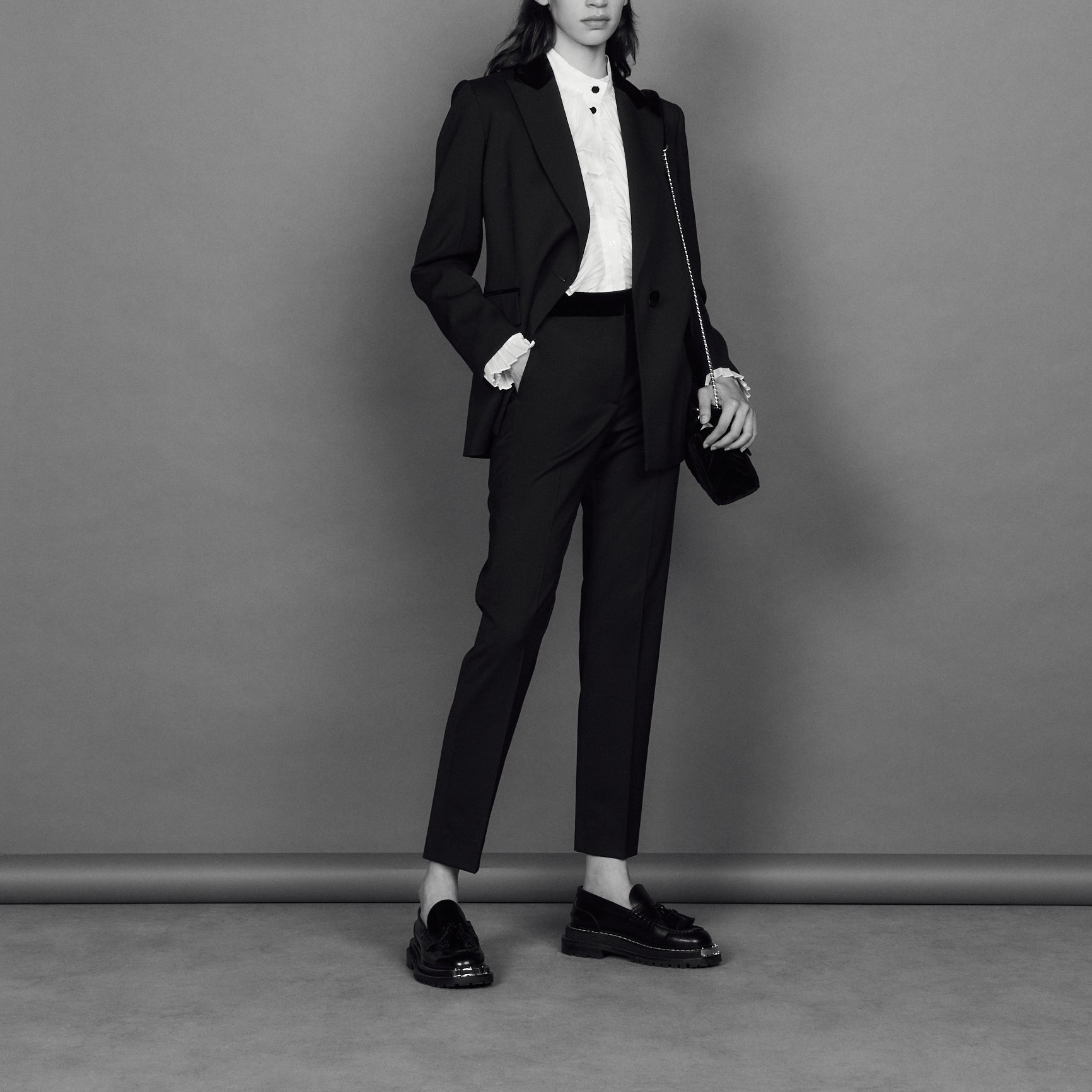 Pantalon classique Sandro seconde main