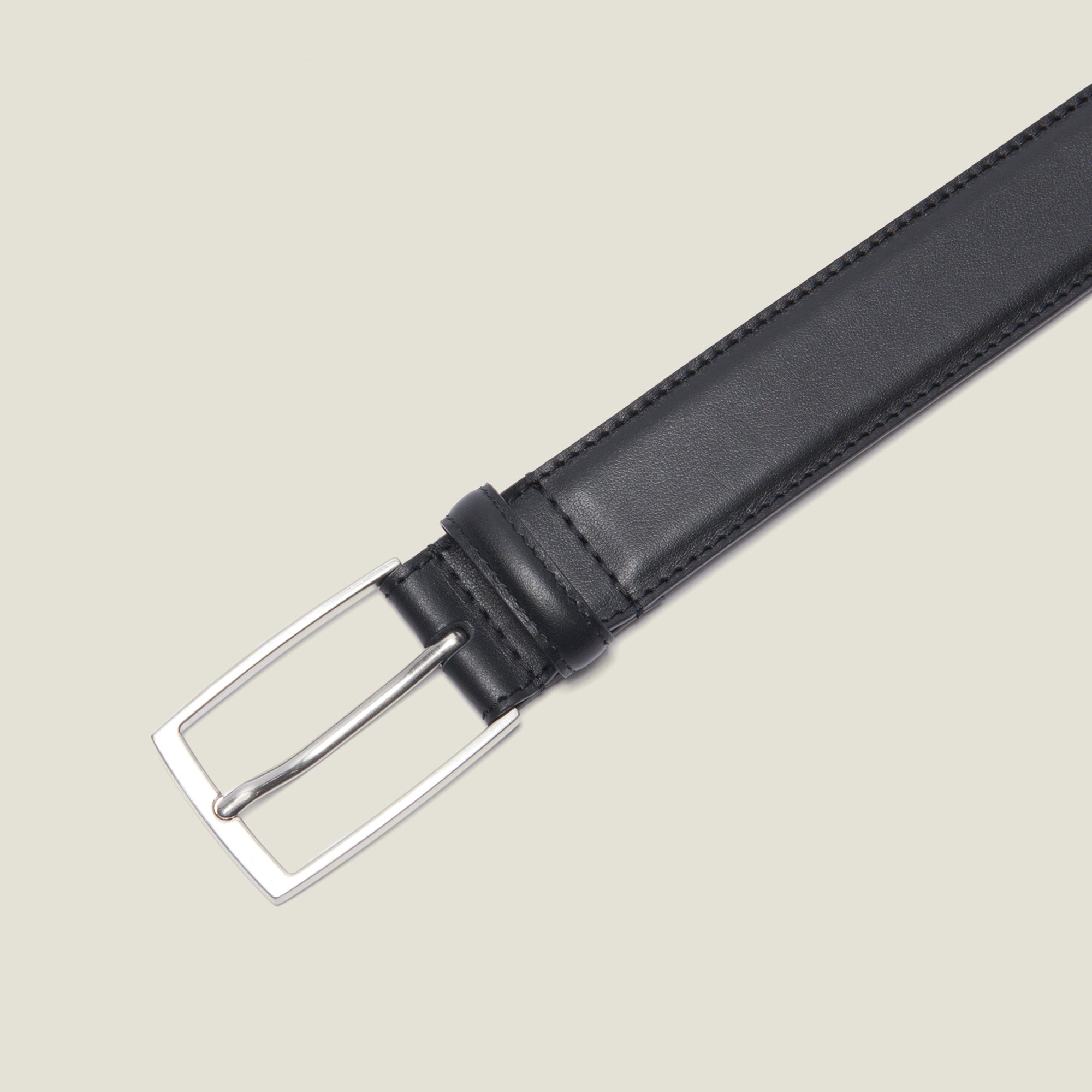 Ceinture en cuir lisse Sandro seconde main