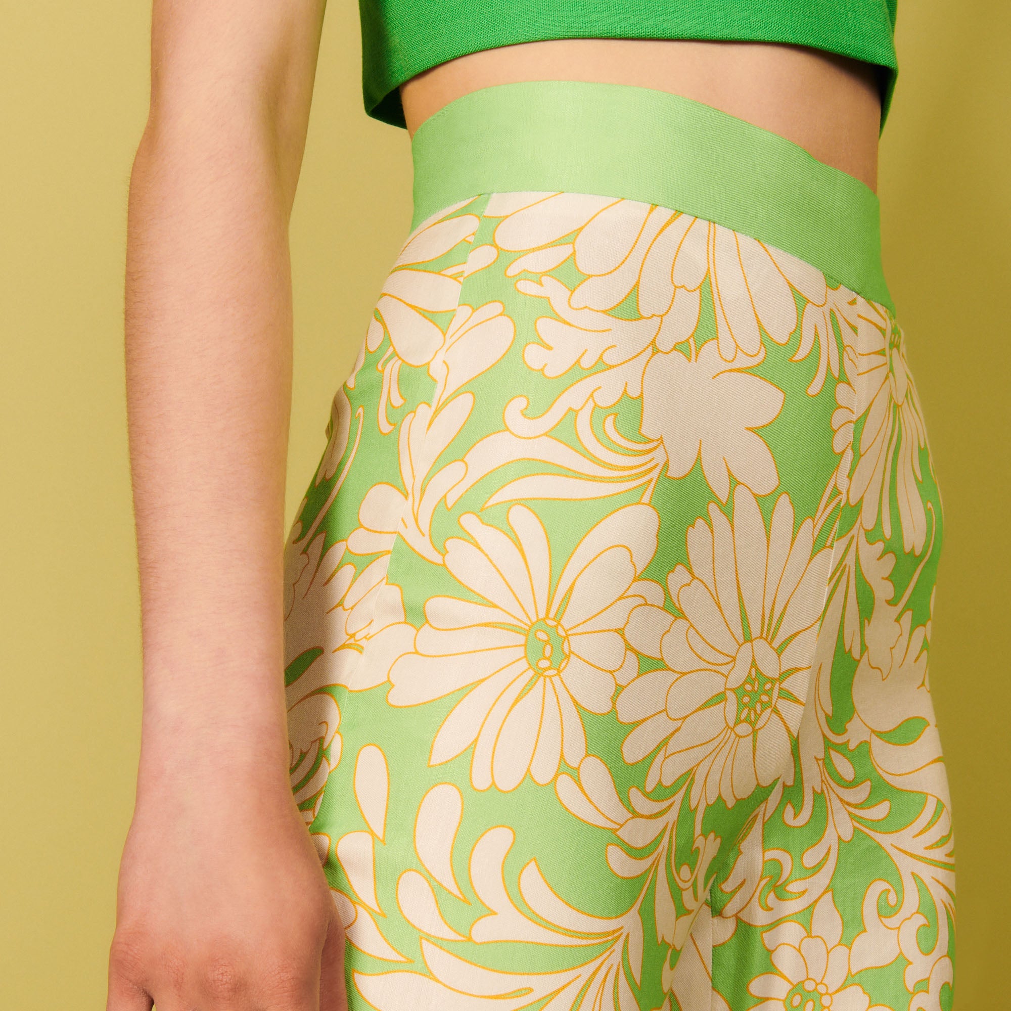 Pantalon fluide imprimé daisy Sandro seconde main