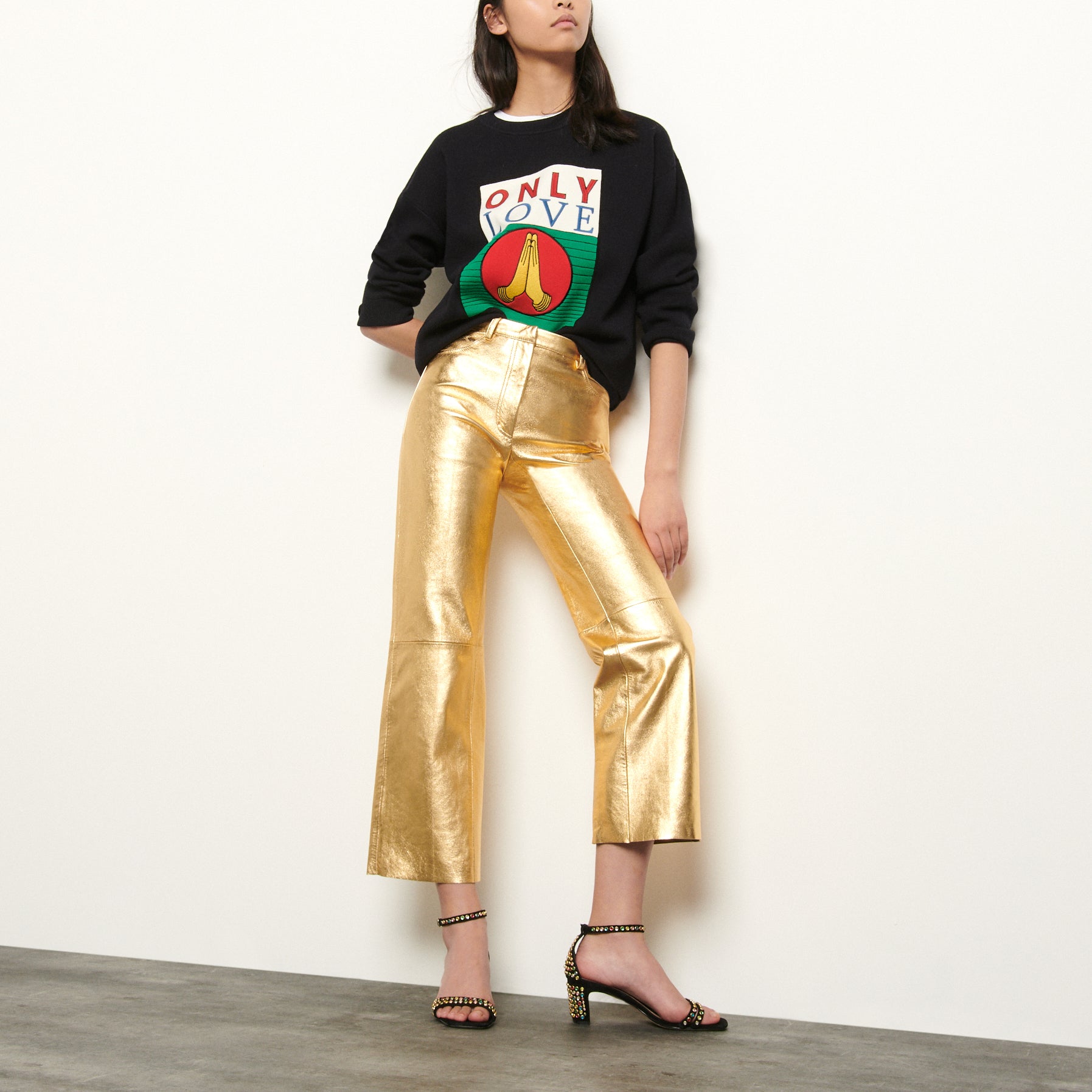 Pantalon en cuir métallisé Sandro seconde main