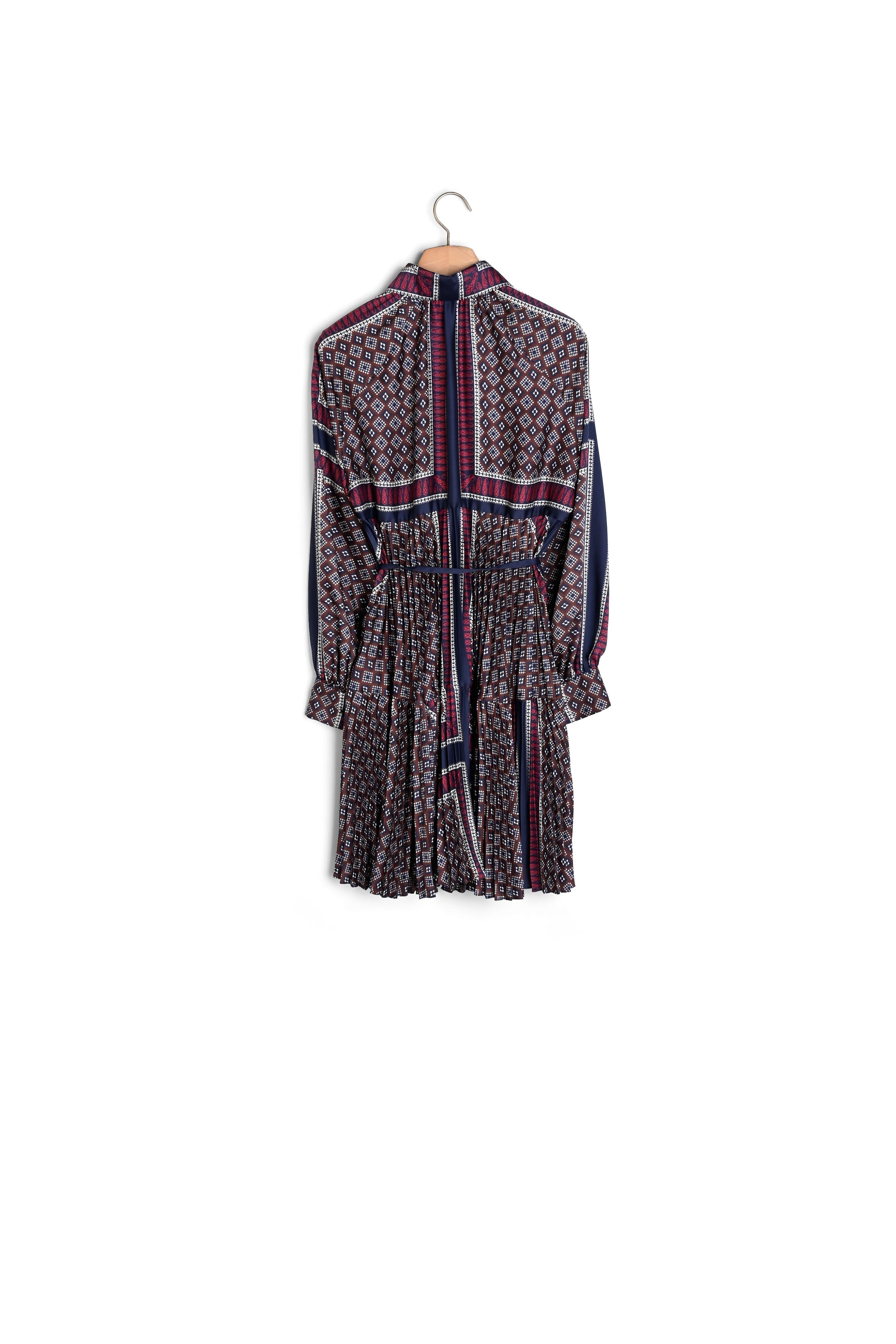 Robe Chemise plissée Sandro seconde main