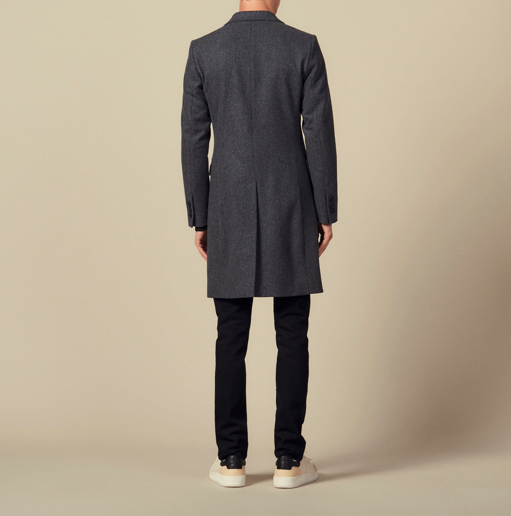 Manteau à fermeture trois boutons Sandro seconde main