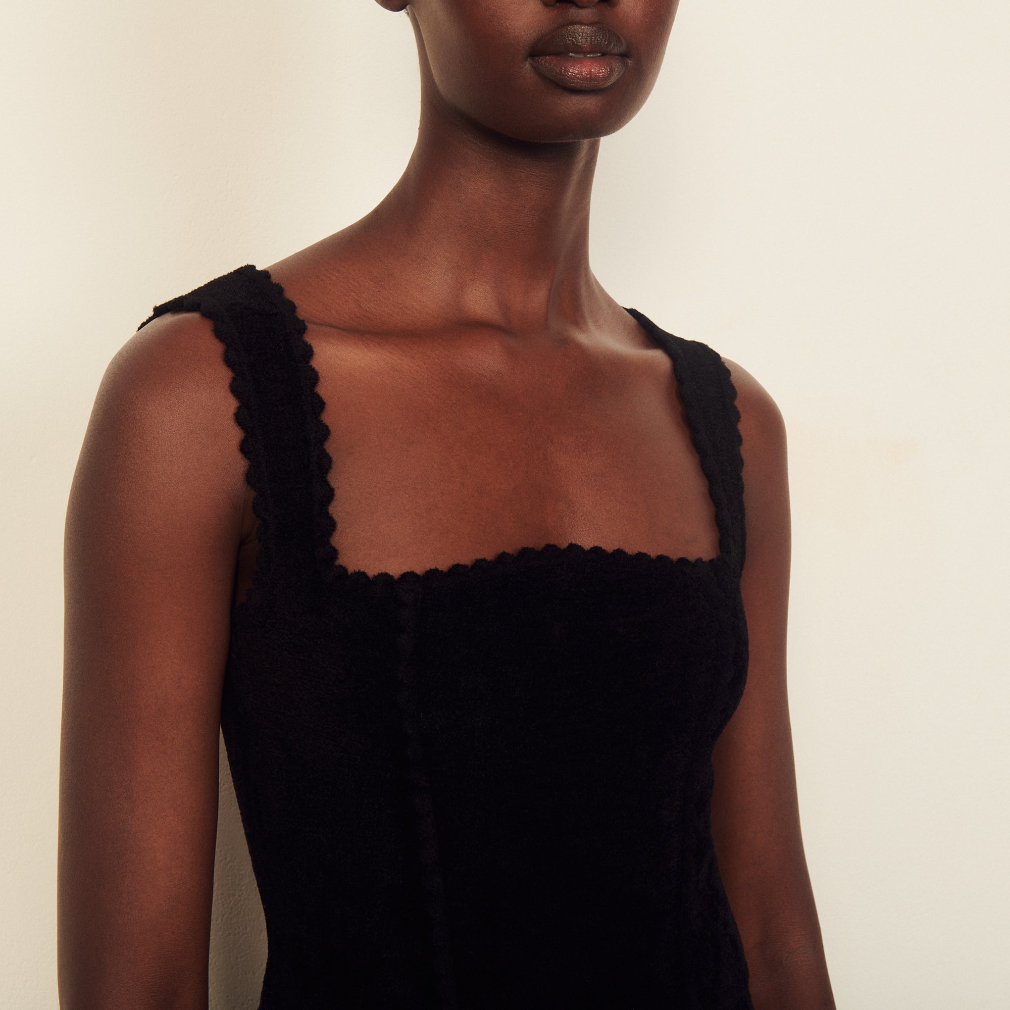 Robe Noir Sandro seconde main