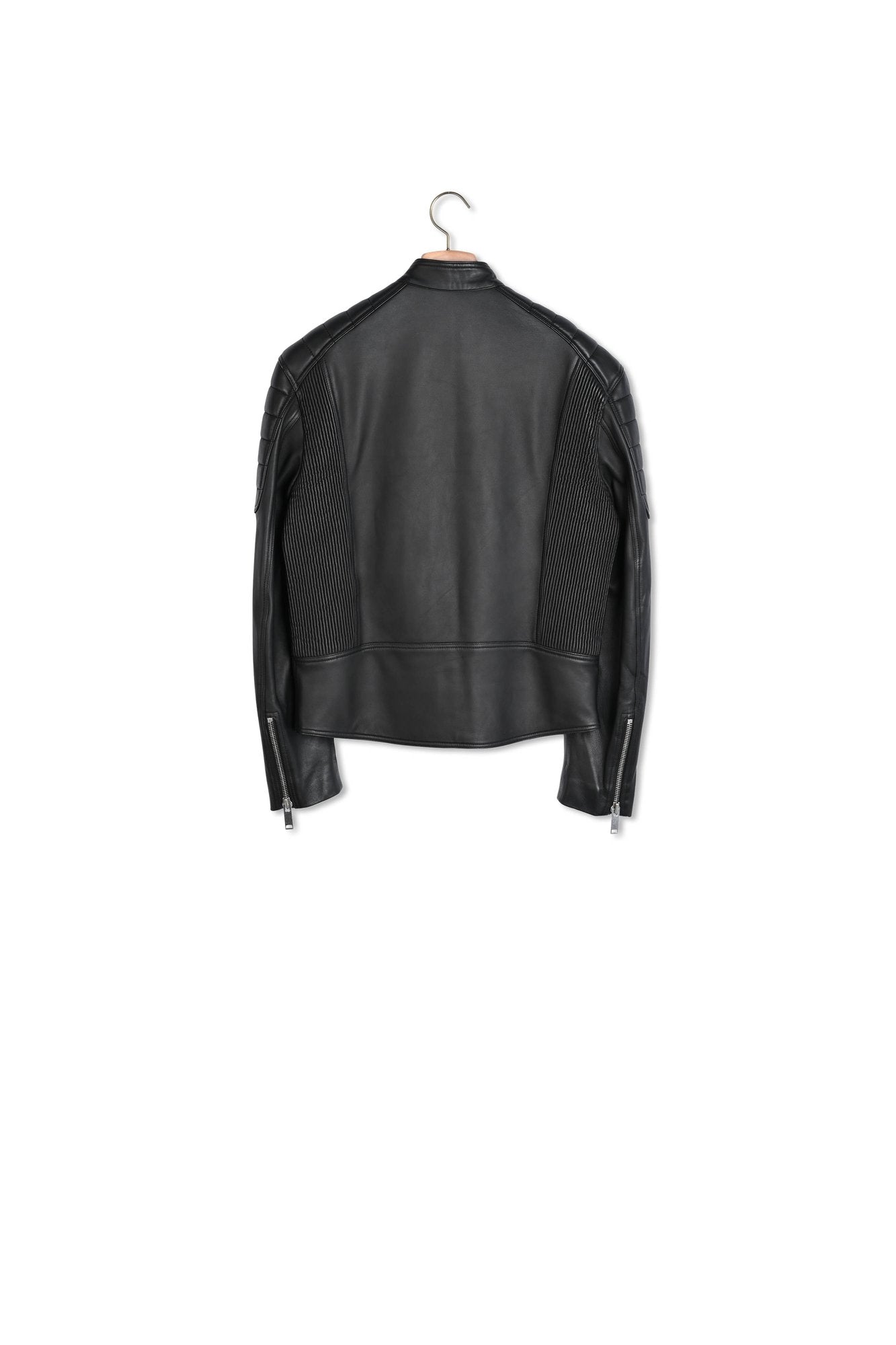 Blouson en cuir finitions matelassées Sandro seconde main